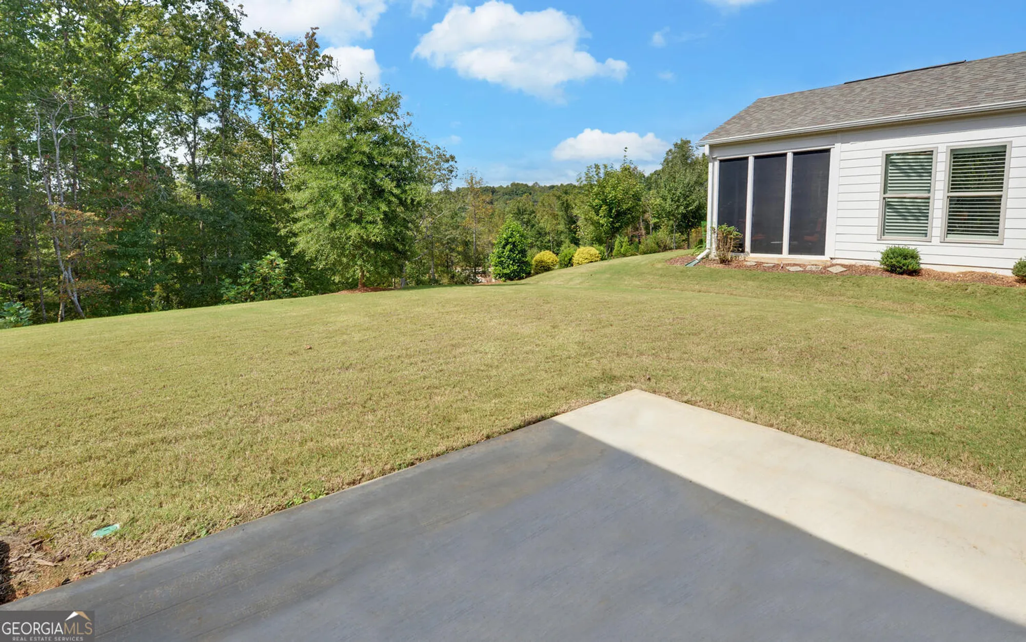 Property Slideshow image 45 of 76 | 5730 nantucket row, Hoschton, GA, 30548