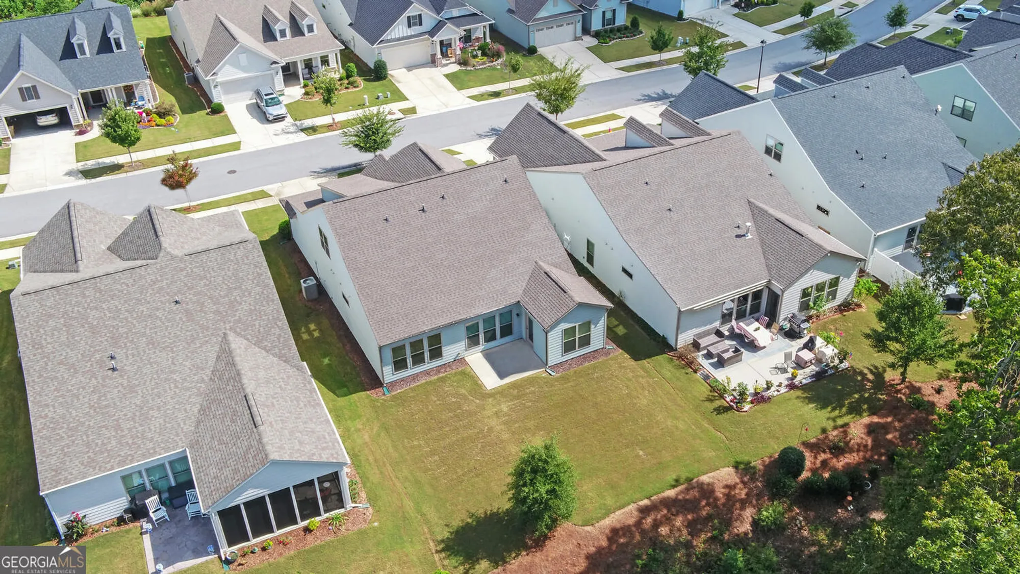 Property Slideshow image 51 of 76 | 5730 nantucket row, Hoschton, GA, 30548