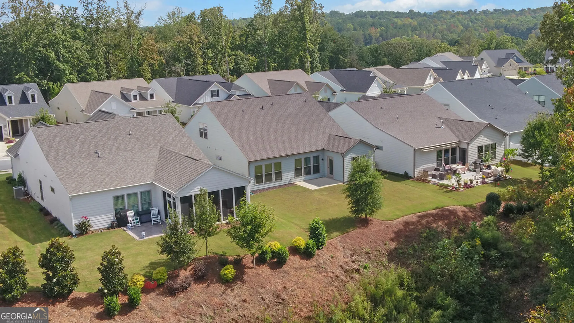 Property Slideshow image 58 of 76 | 5730 nantucket row, Hoschton, GA, 30548