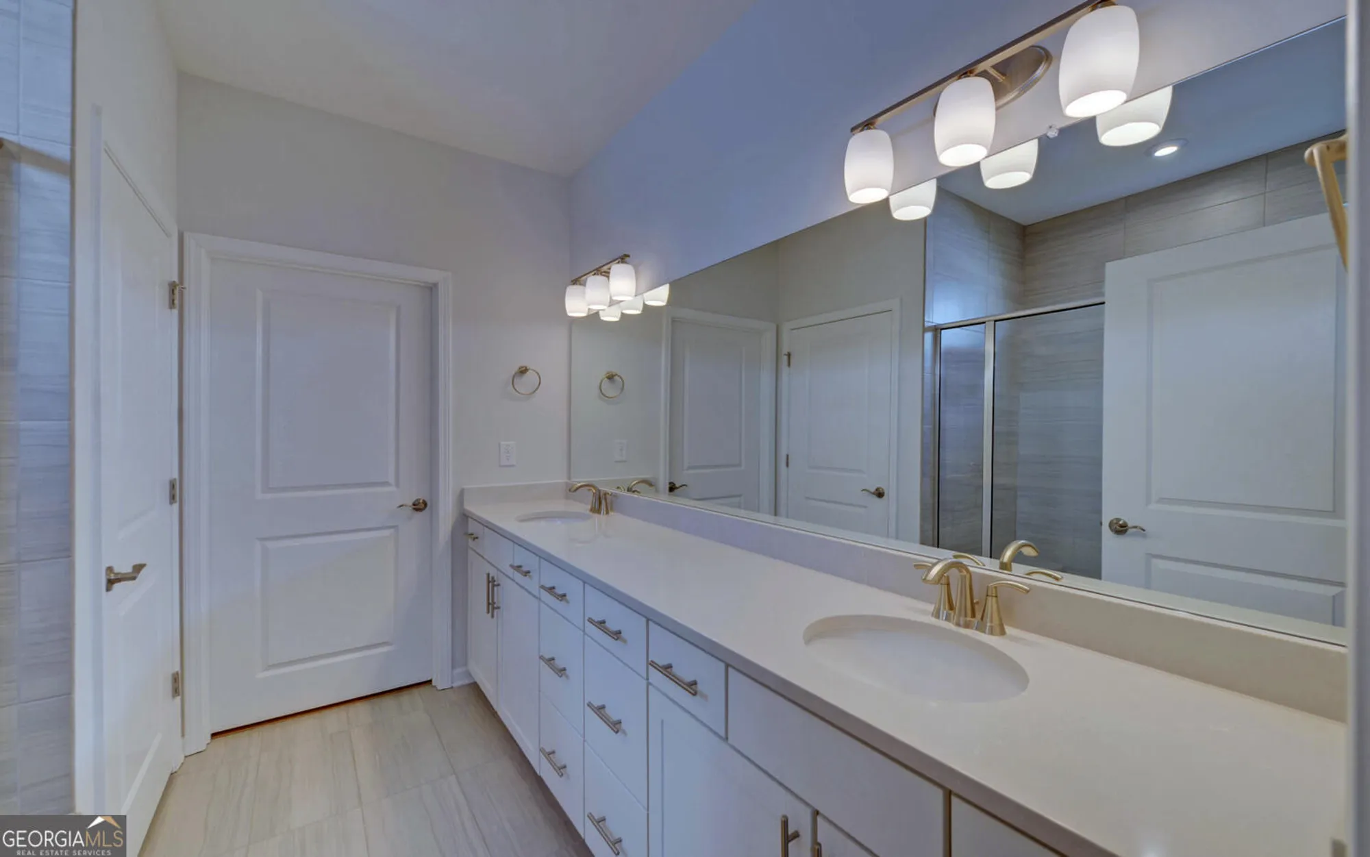 Property Slideshow image 19 of 76 | 5730 nantucket row, Hoschton, GA, 30548