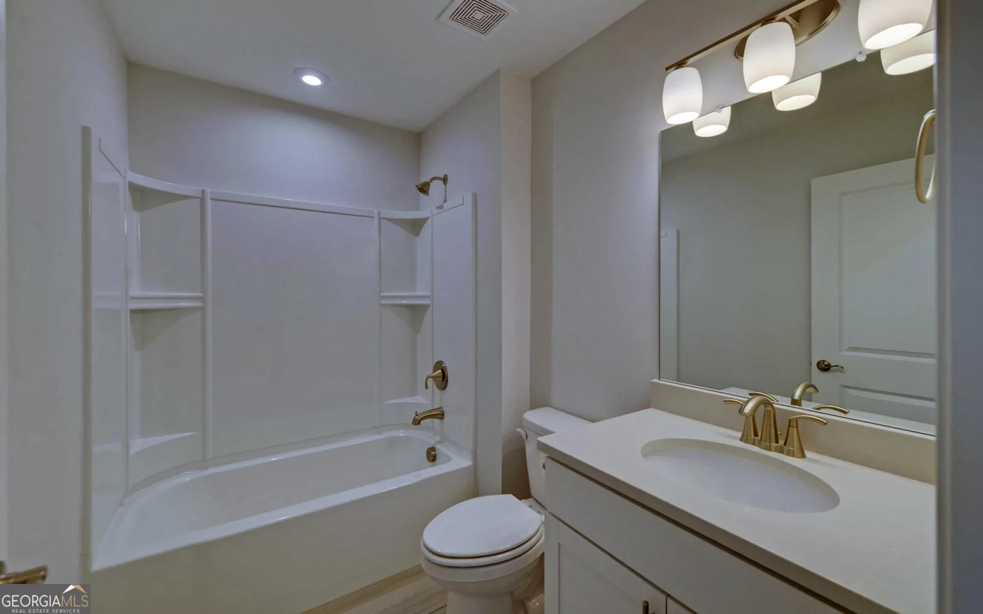 Property Slideshow image 39 of 76 | 5730 nantucket row, Hoschton, GA, 30548