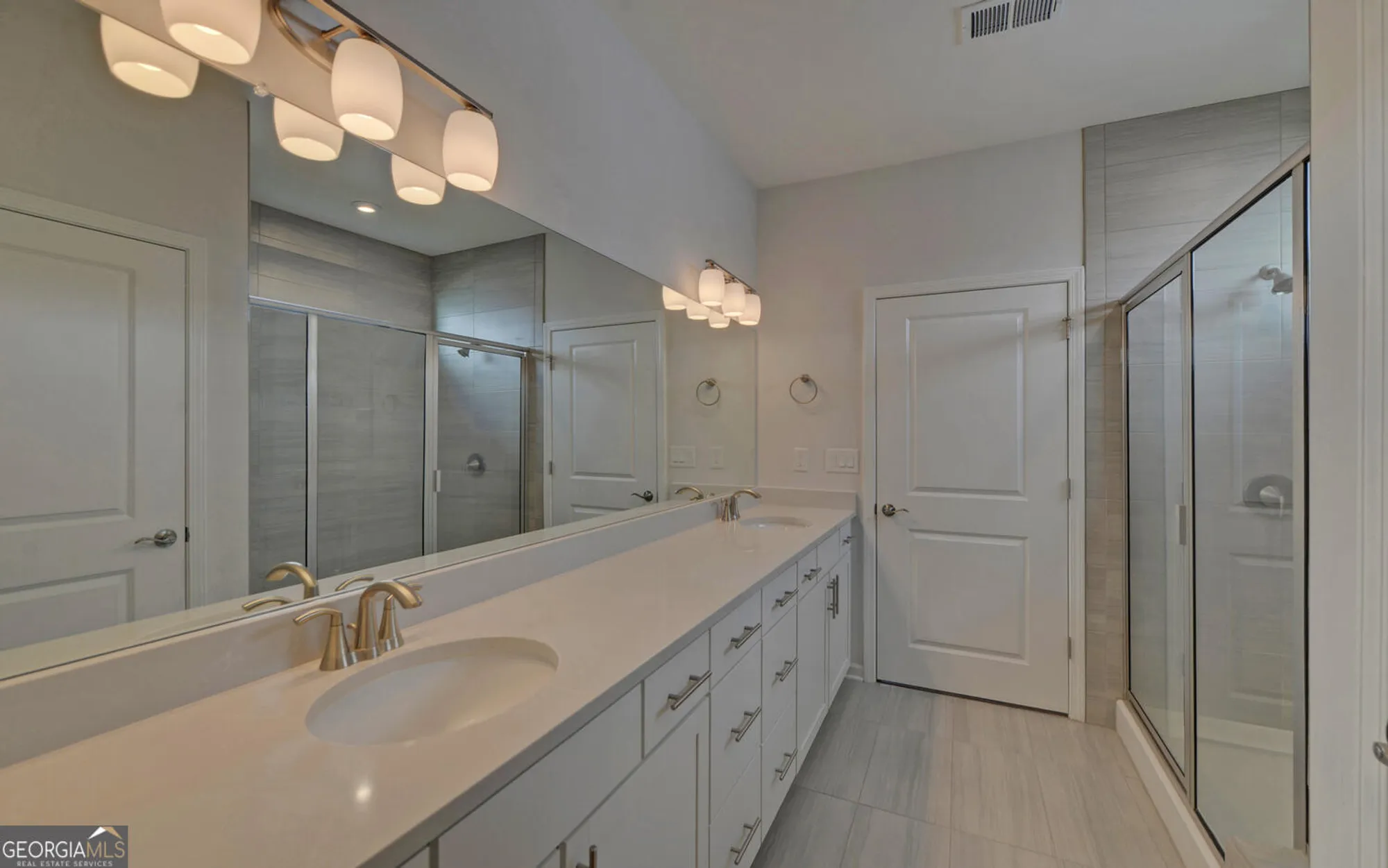 Property Slideshow image 21 of 76 | 5730 nantucket row, Hoschton, GA, 30548