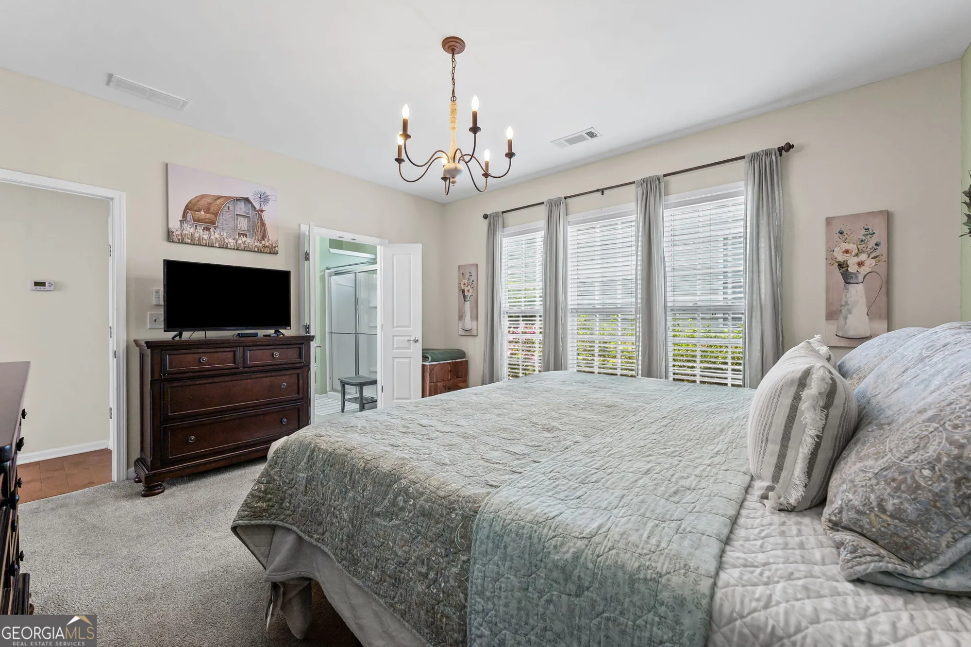 Property Slideshow image 19 of 35 | 125 begonia ct na, Griffin, GA, 30223