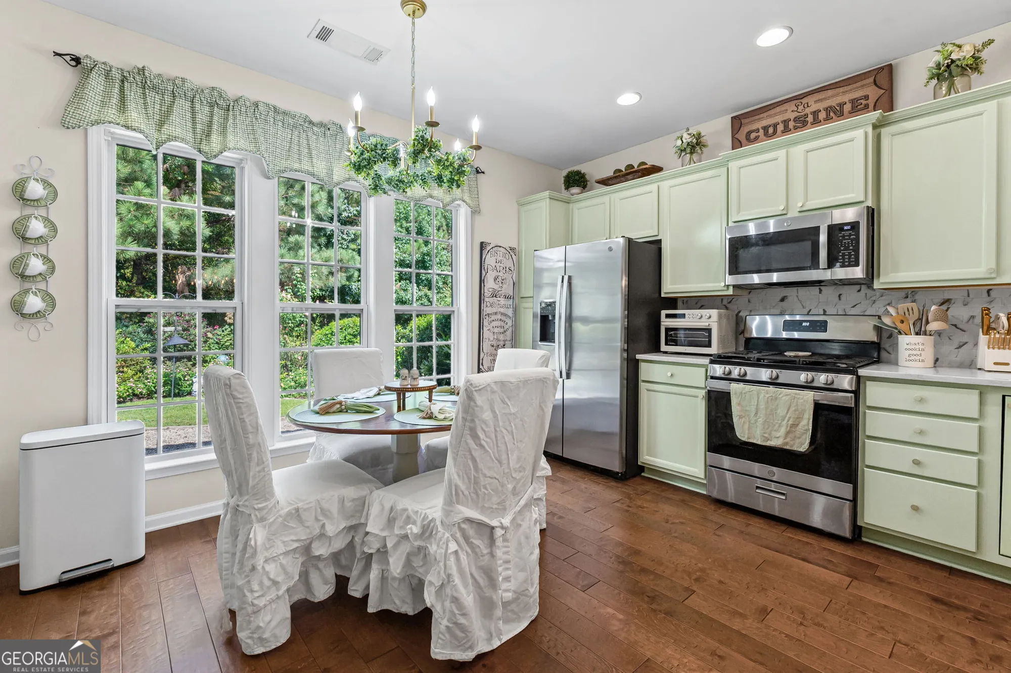 Property Slideshow image 12 of 35 | 125 begonia ct na, Griffin, GA, 30223