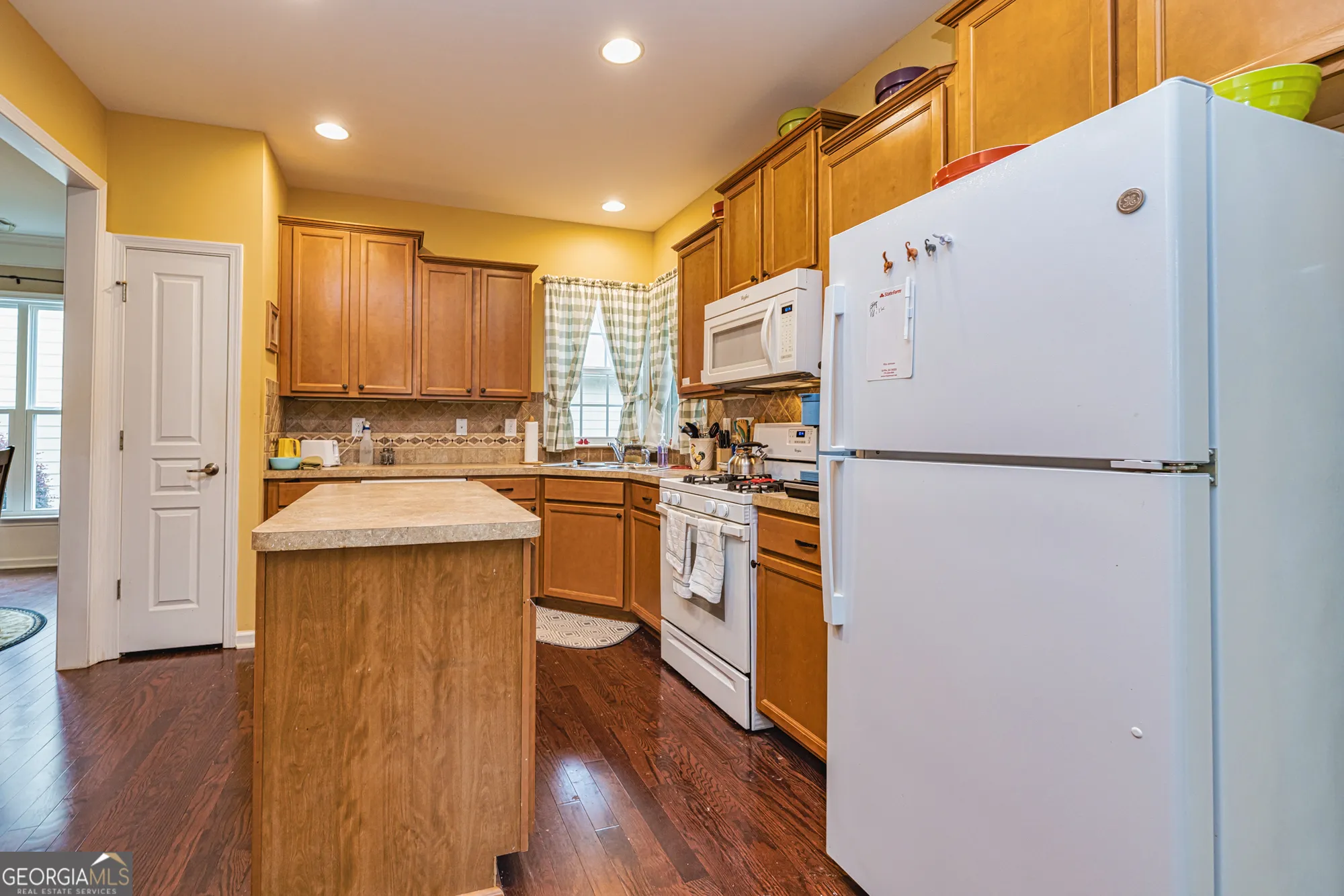 Property Slideshow image 8 of 26 | 121 plumleaf ct # 3, Griffin, GA, 30223