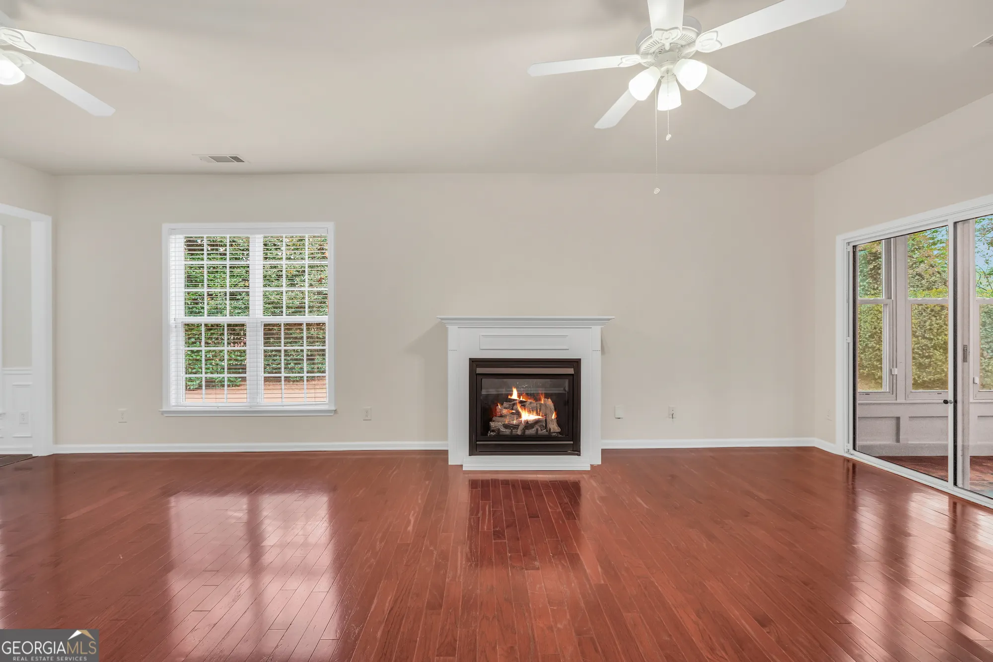 Property Slideshow image 19 of 54 | 6420 rockpoint ln, Hoschton, GA, 30548