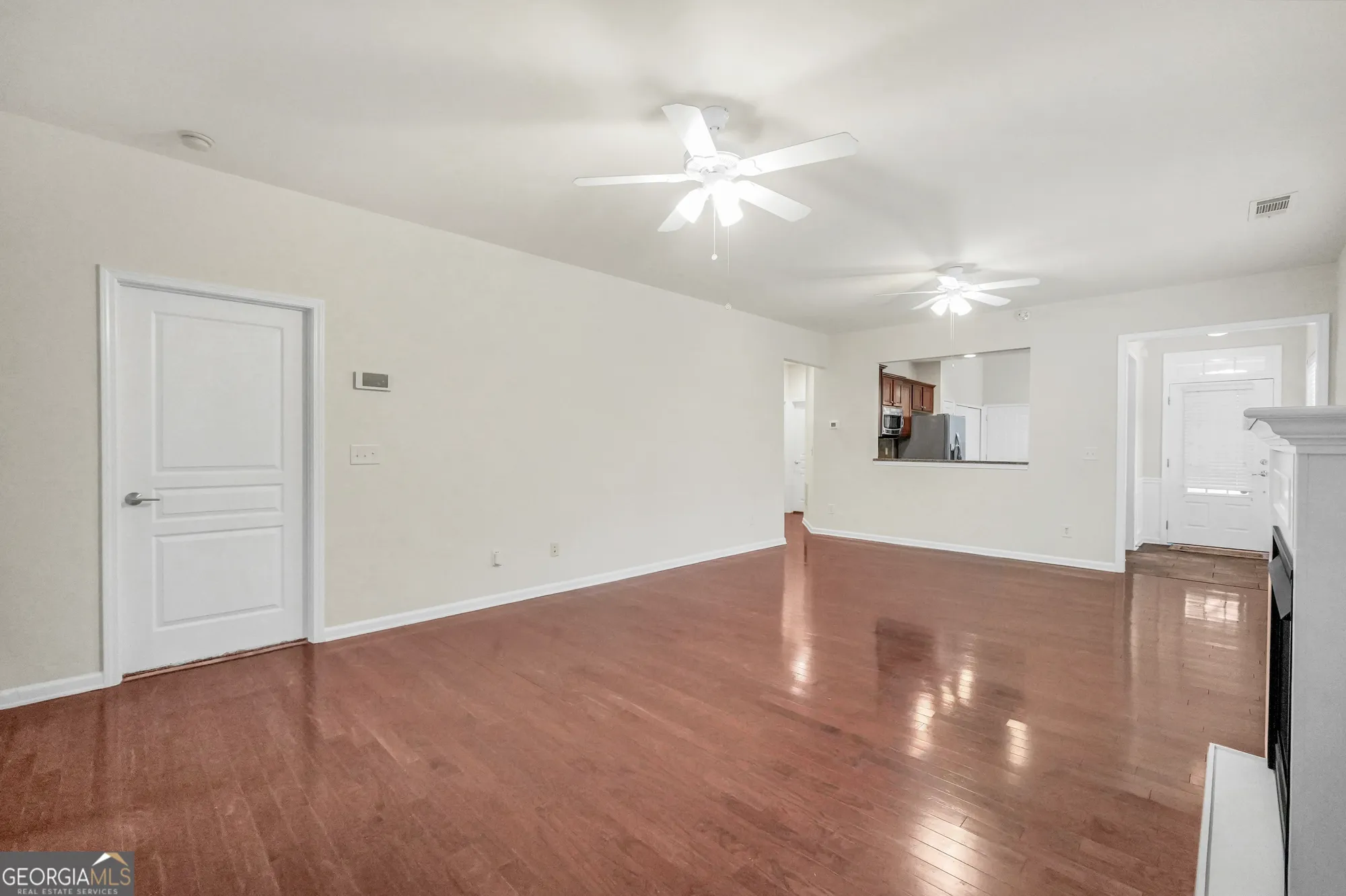 Property Slideshow image 15 of 54 | 6420 rockpoint ln, Hoschton, GA, 30548