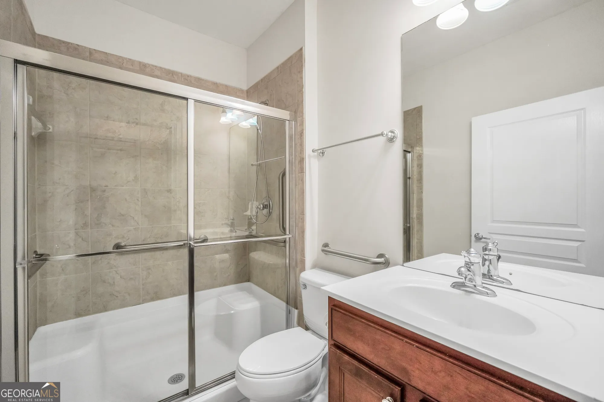 Property Slideshow image 25 of 54 | 6420 rockpoint ln, Hoschton, GA, 30548