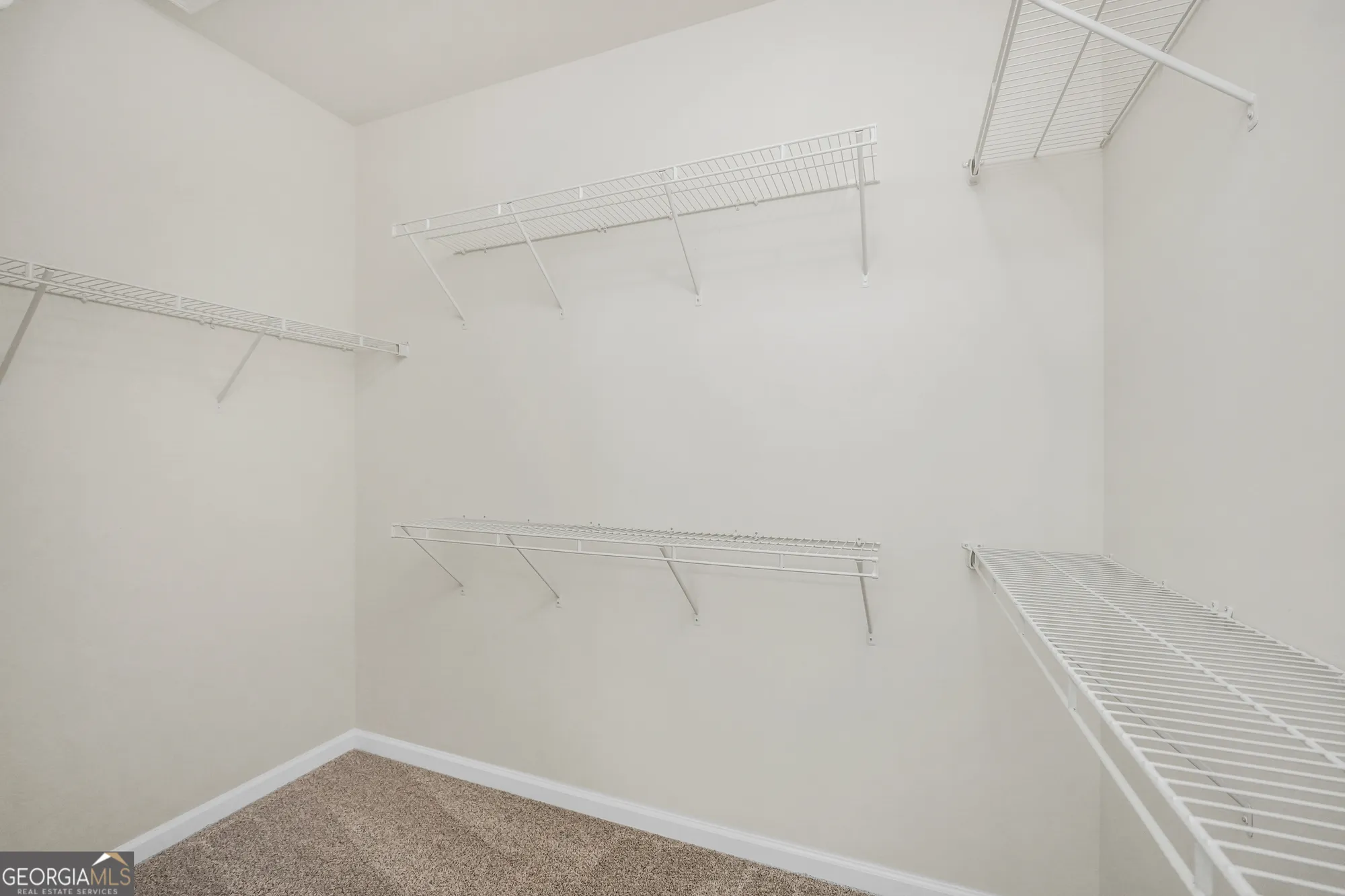 Property Slideshow image 36 of 54 | 6420 rockpoint ln, Hoschton, GA, 30548