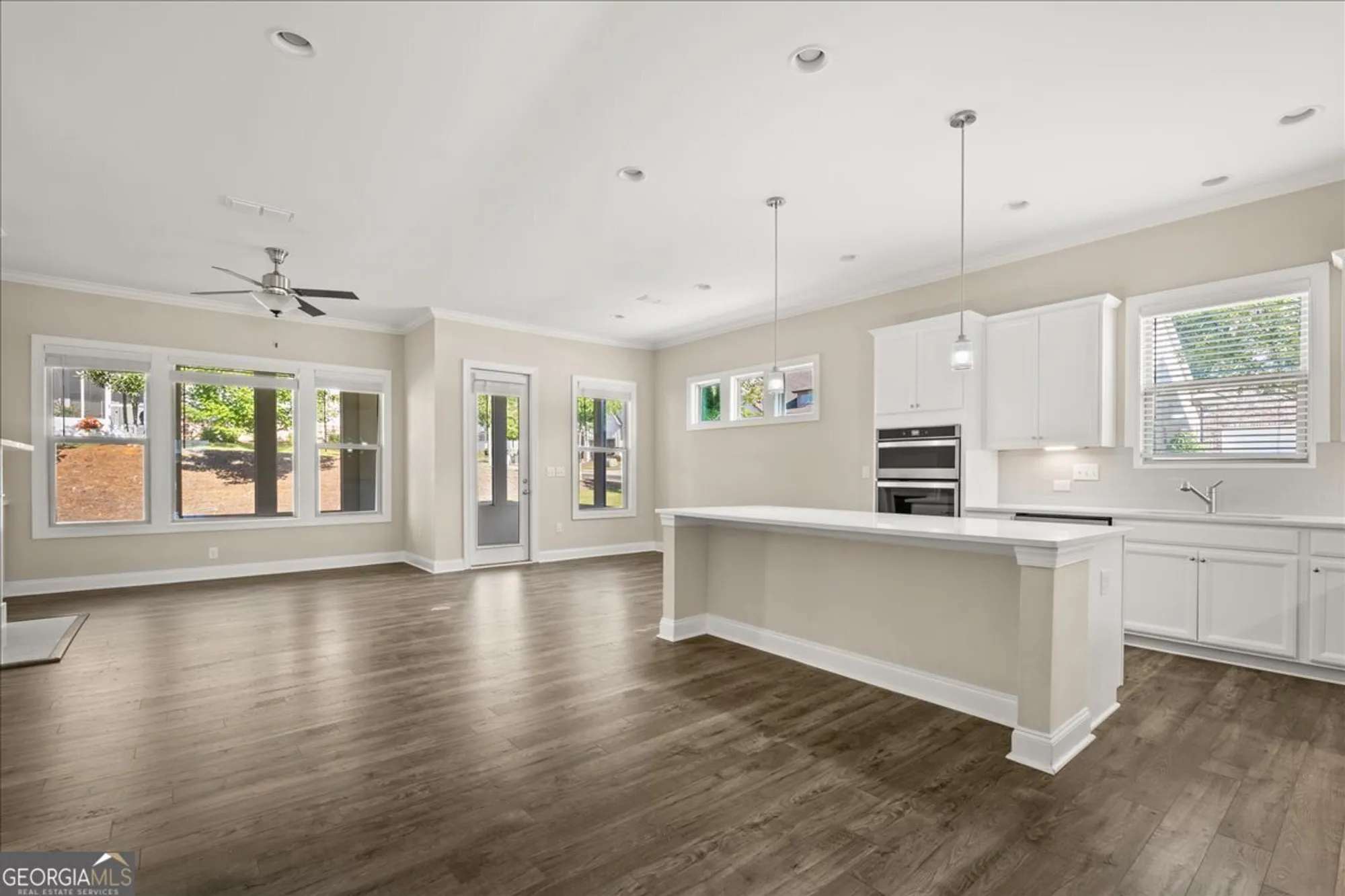 Property Slideshow image 10 of 39 | 3210 fitzgerald way, Cumming, GA, 30041