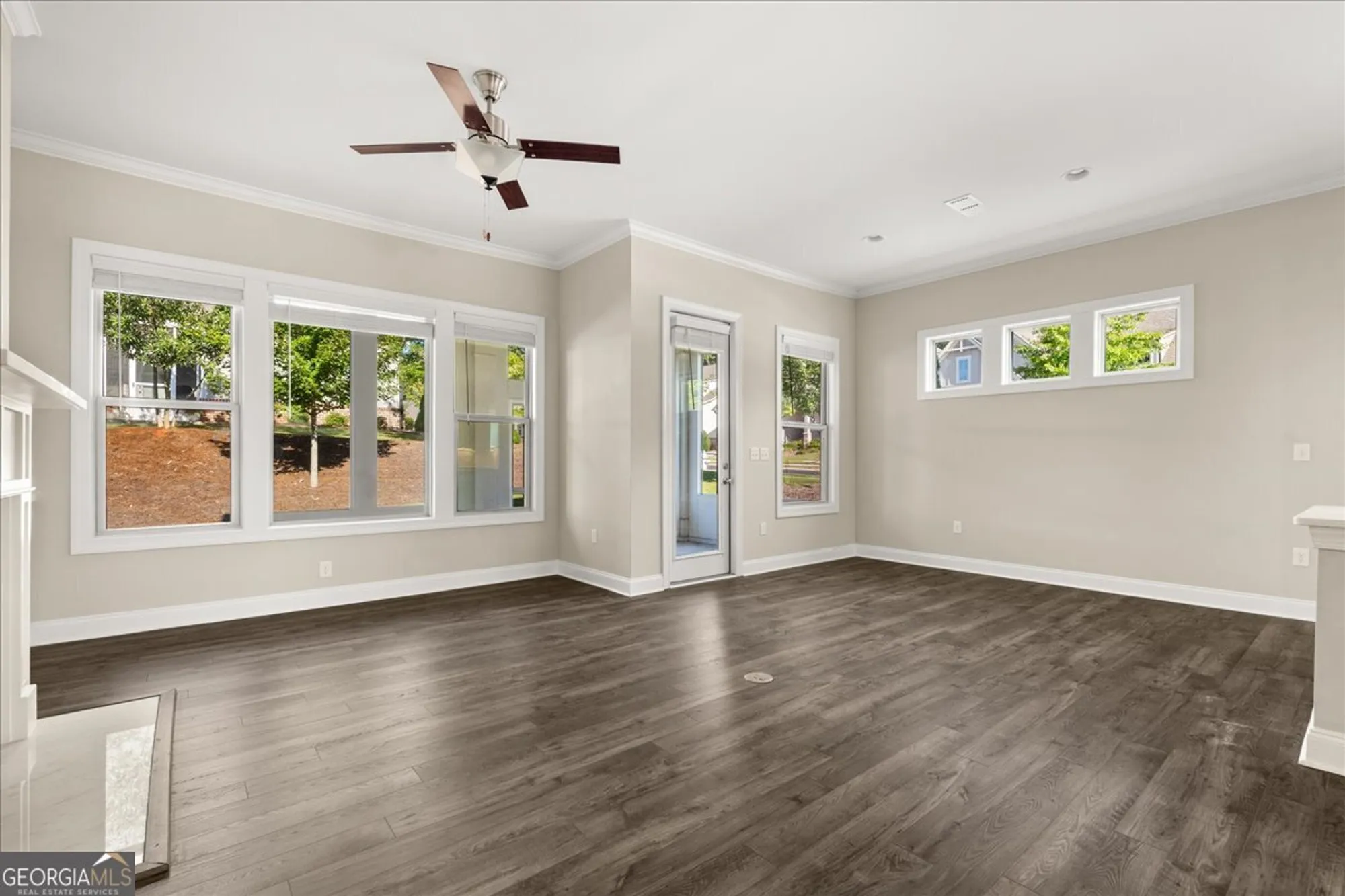 Property Slideshow image 18 of 39 | 3210 fitzgerald way, Cumming, GA, 30041