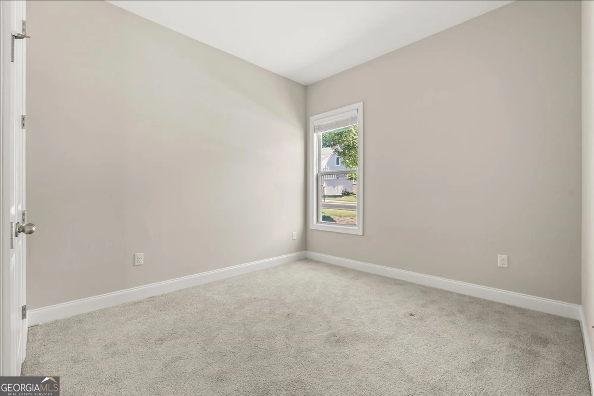 Property Slideshow image 8 of 39 | 3210 fitzgerald way, Cumming, GA, 30041