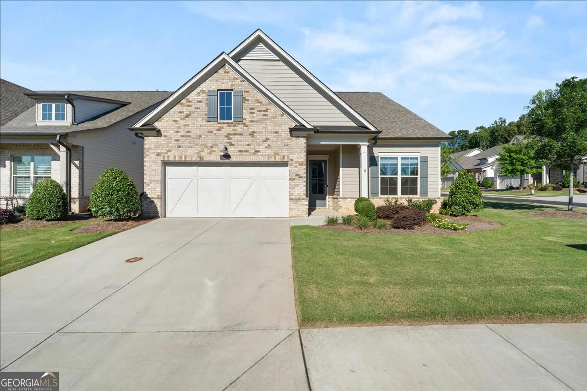 Property Slideshow image 1 of 39 | 3210 fitzgerald way, Cumming, GA, 30041