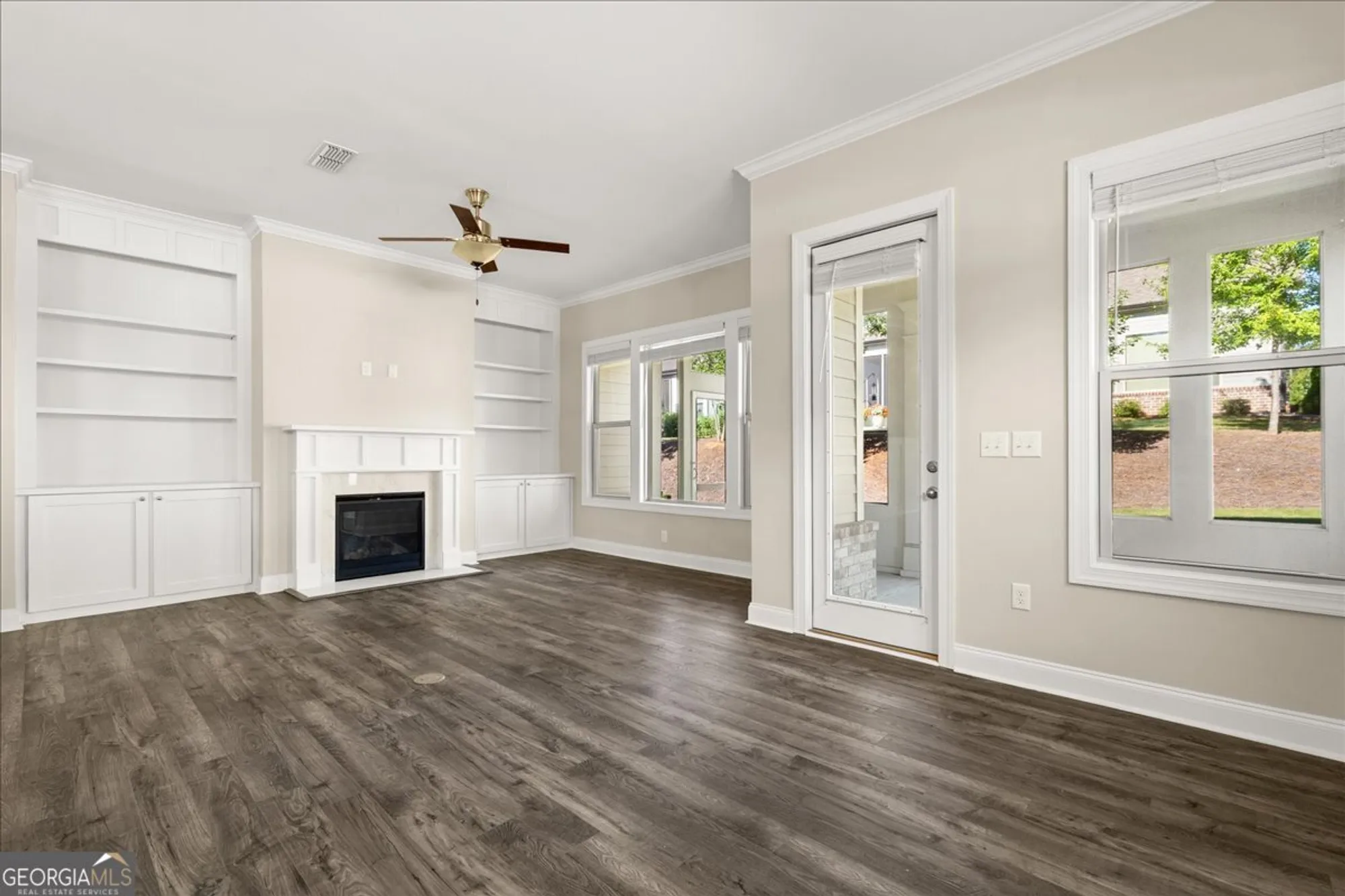 Property Slideshow image 20 of 39 | 3210 fitzgerald way, Cumming, GA, 30041