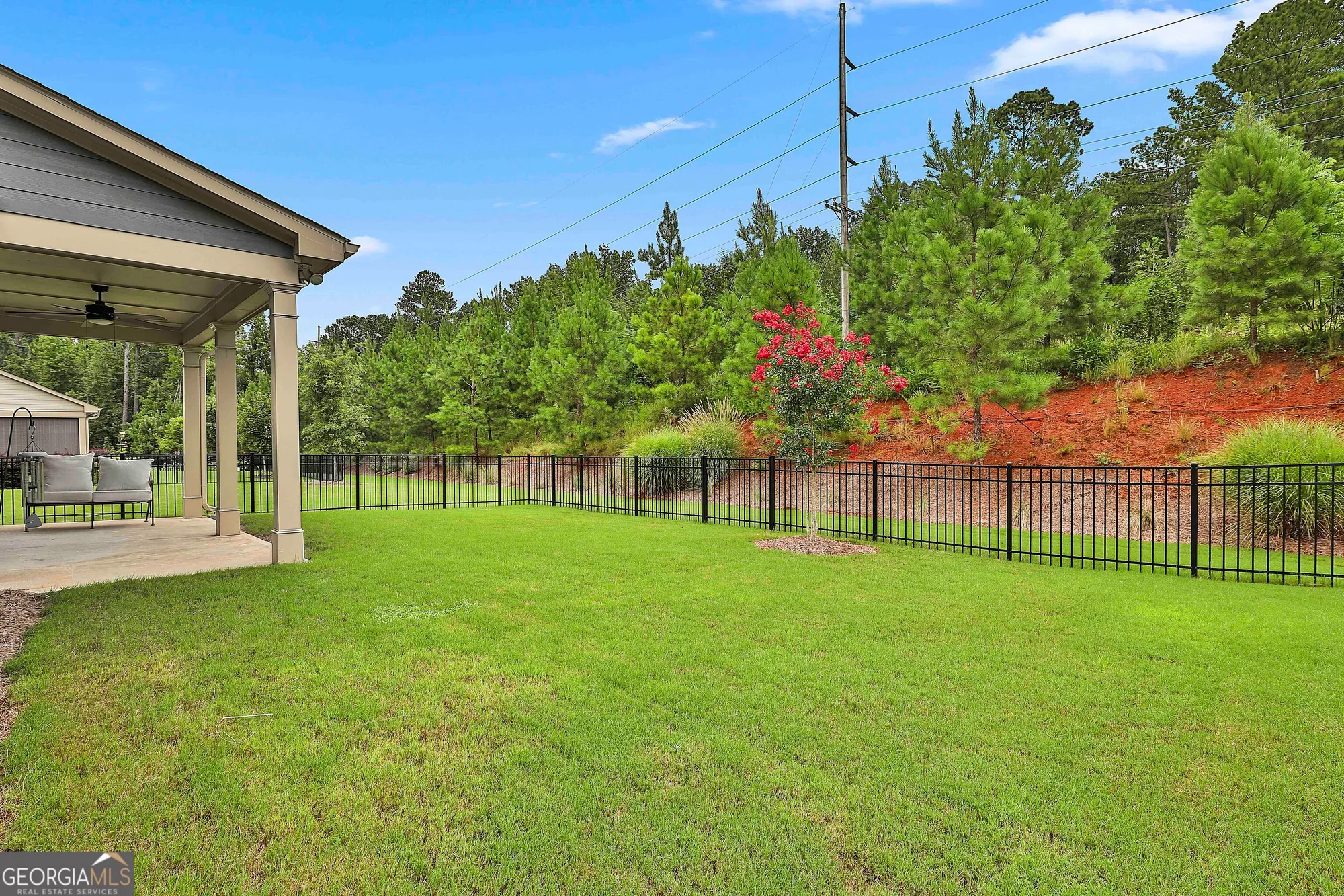 Property Slideshow image 42 of 63 | 527 hazelnut dr, Peachtree City, GA, 30269