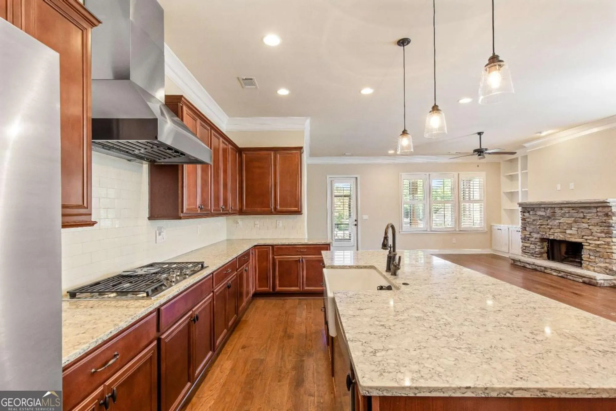 Property Slideshow image 7 of 53 | 424 loblolly st, Woodstock, GA, 30188