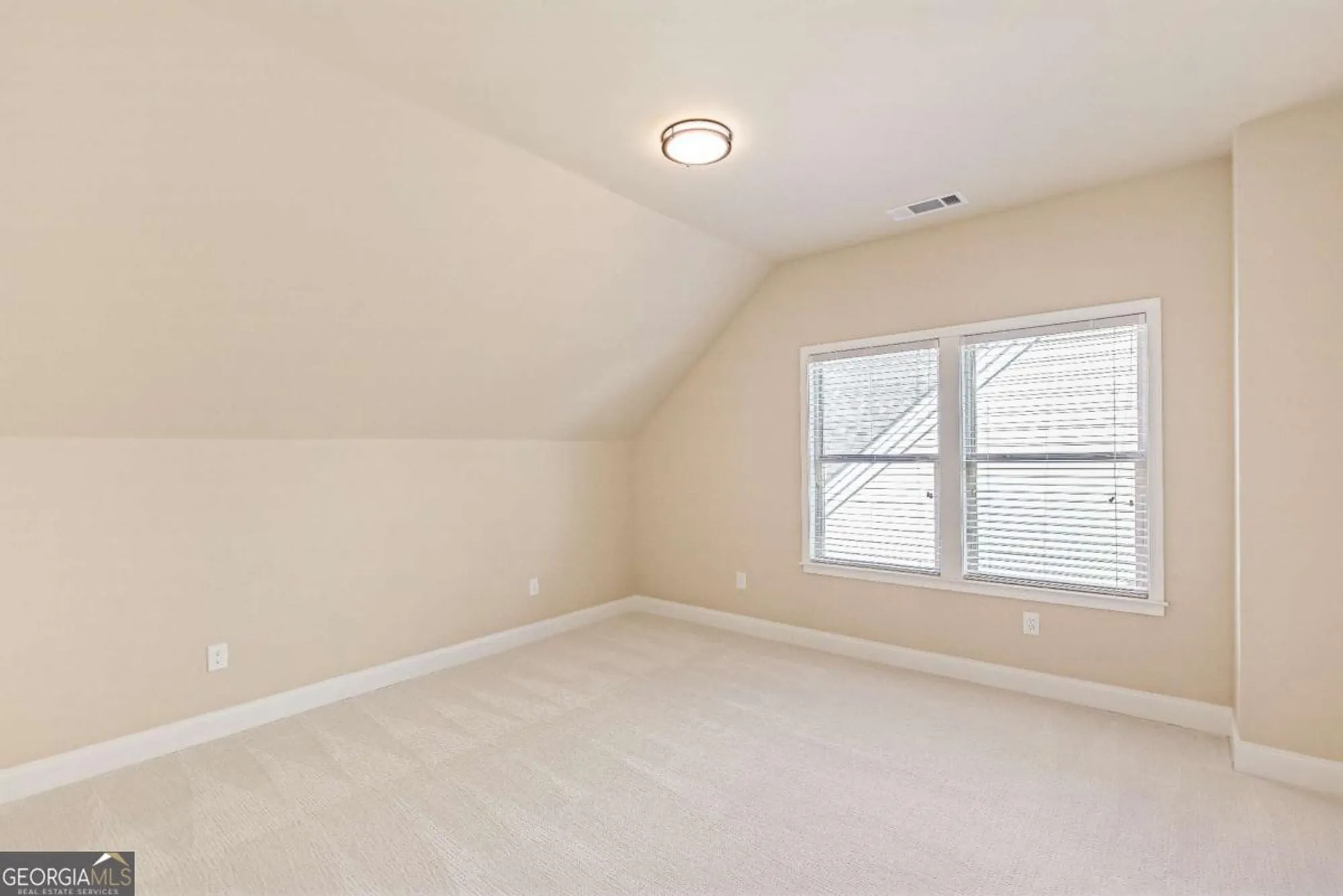 Property Slideshow image 32 of 53 | 424 loblolly st, Woodstock, GA, 30188