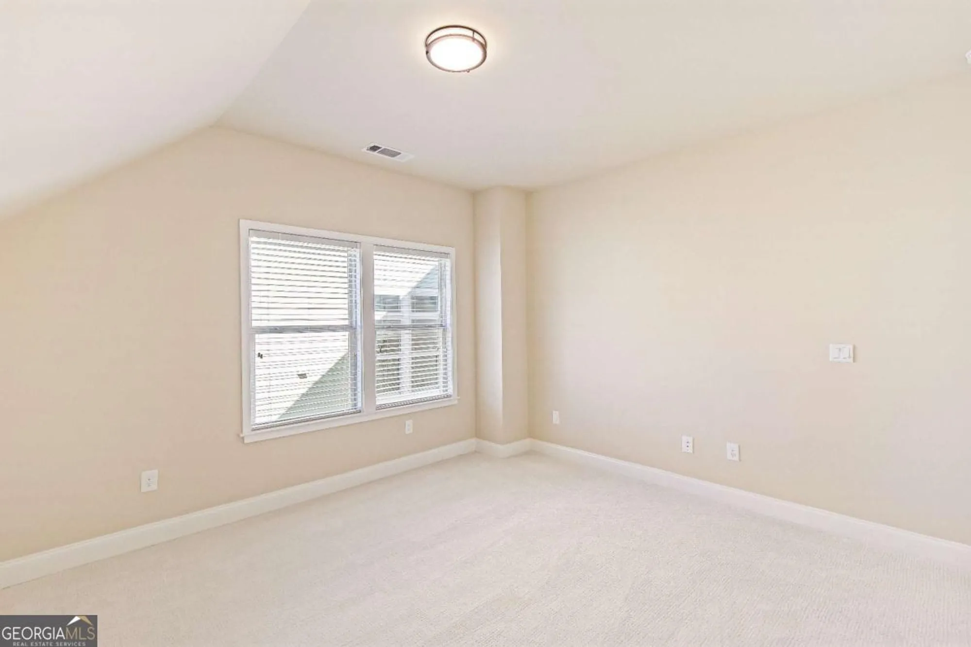 Property Slideshow image 34 of 53 | 424 loblolly st, Woodstock, GA, 30188