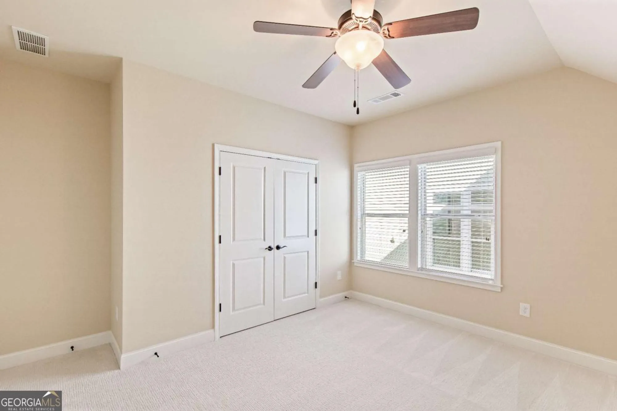Property Slideshow image 30 of 53 | 424 loblolly st, Woodstock, GA, 30188