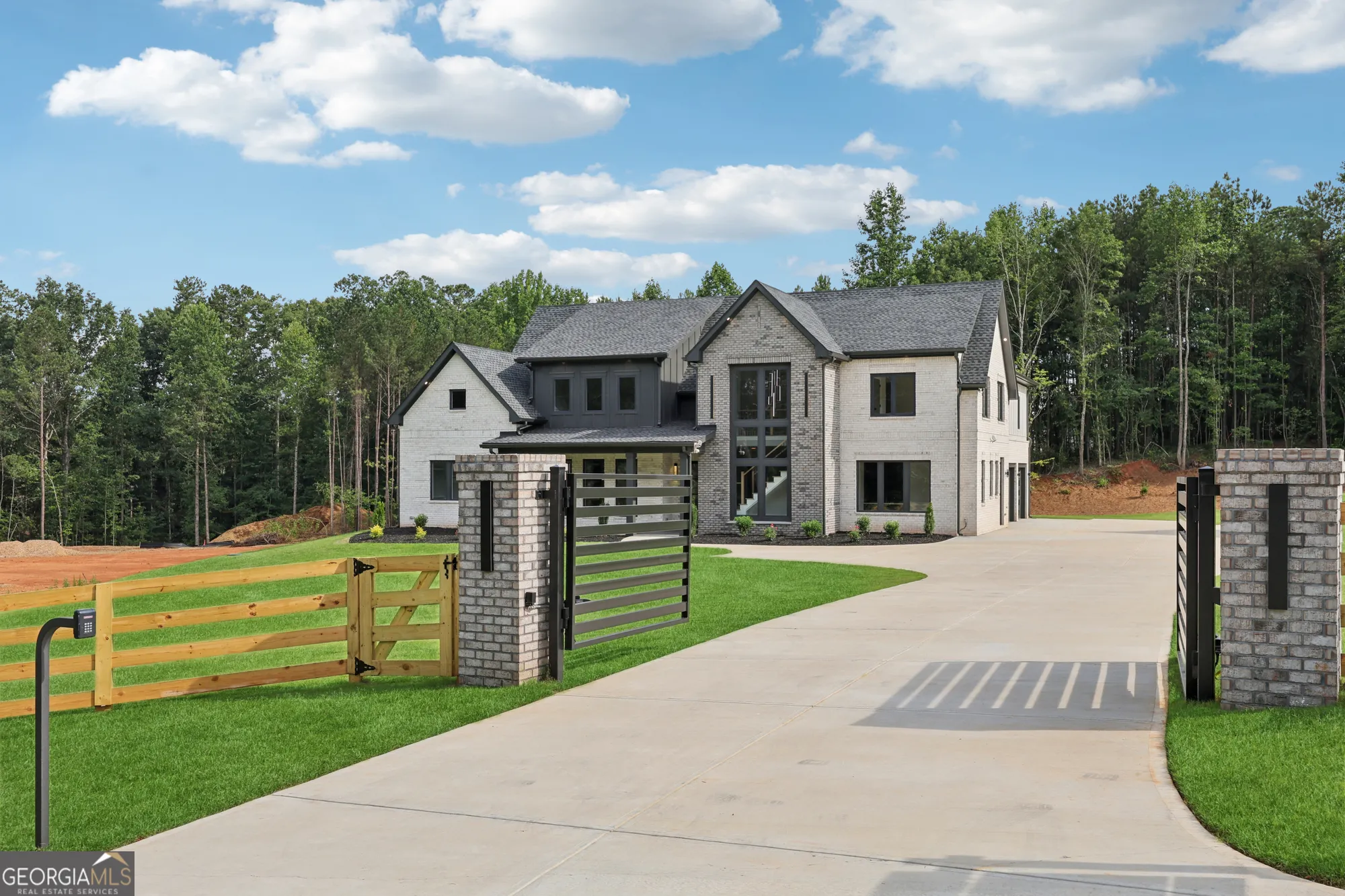 Property Slideshow image 14 of 133 | 5634 union church rd, Braselton, GA, 30517