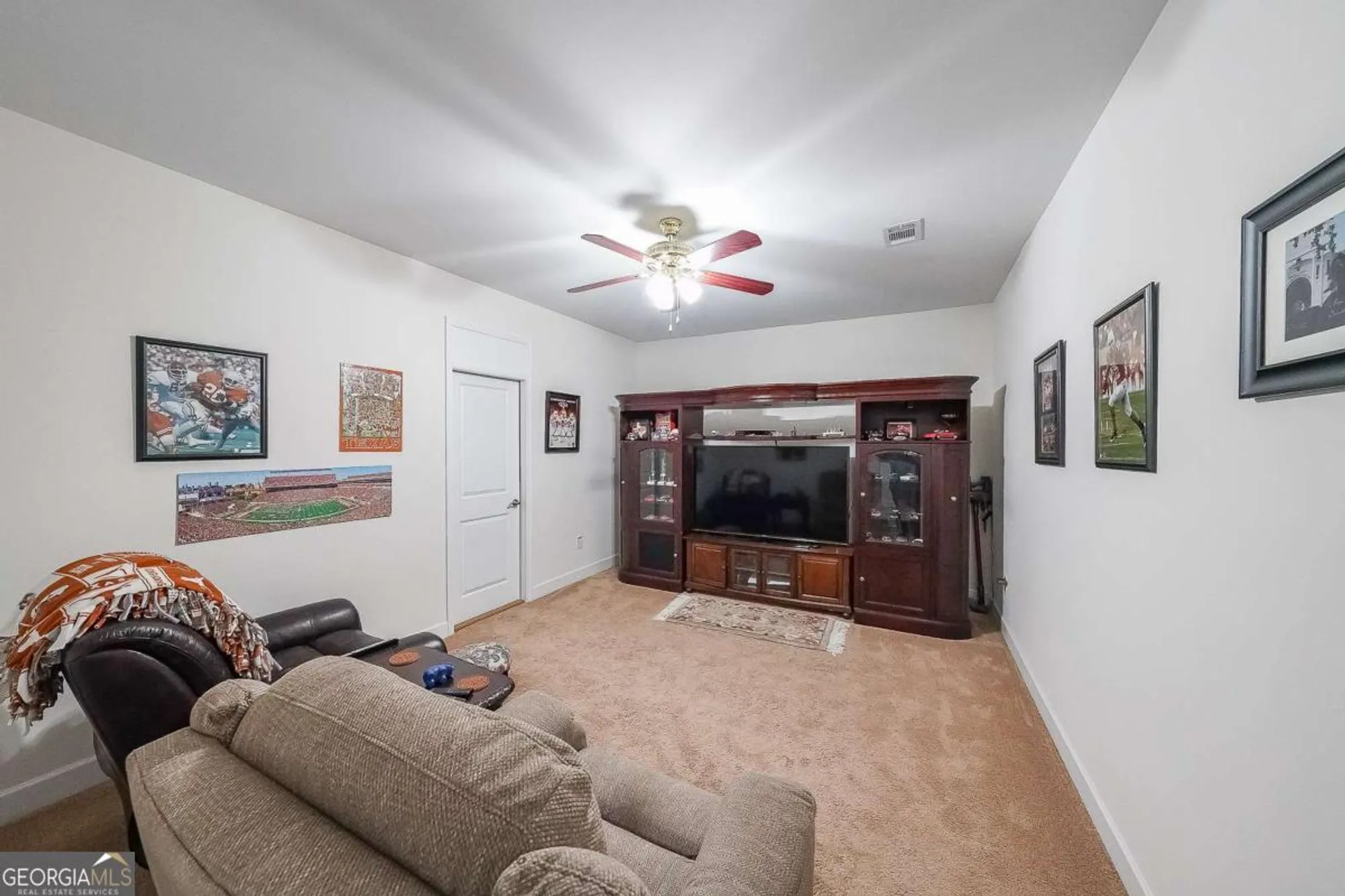 Property Slideshow image 14 of 30 | 3418 cresswind pkwy, Gainesville, GA, 30504