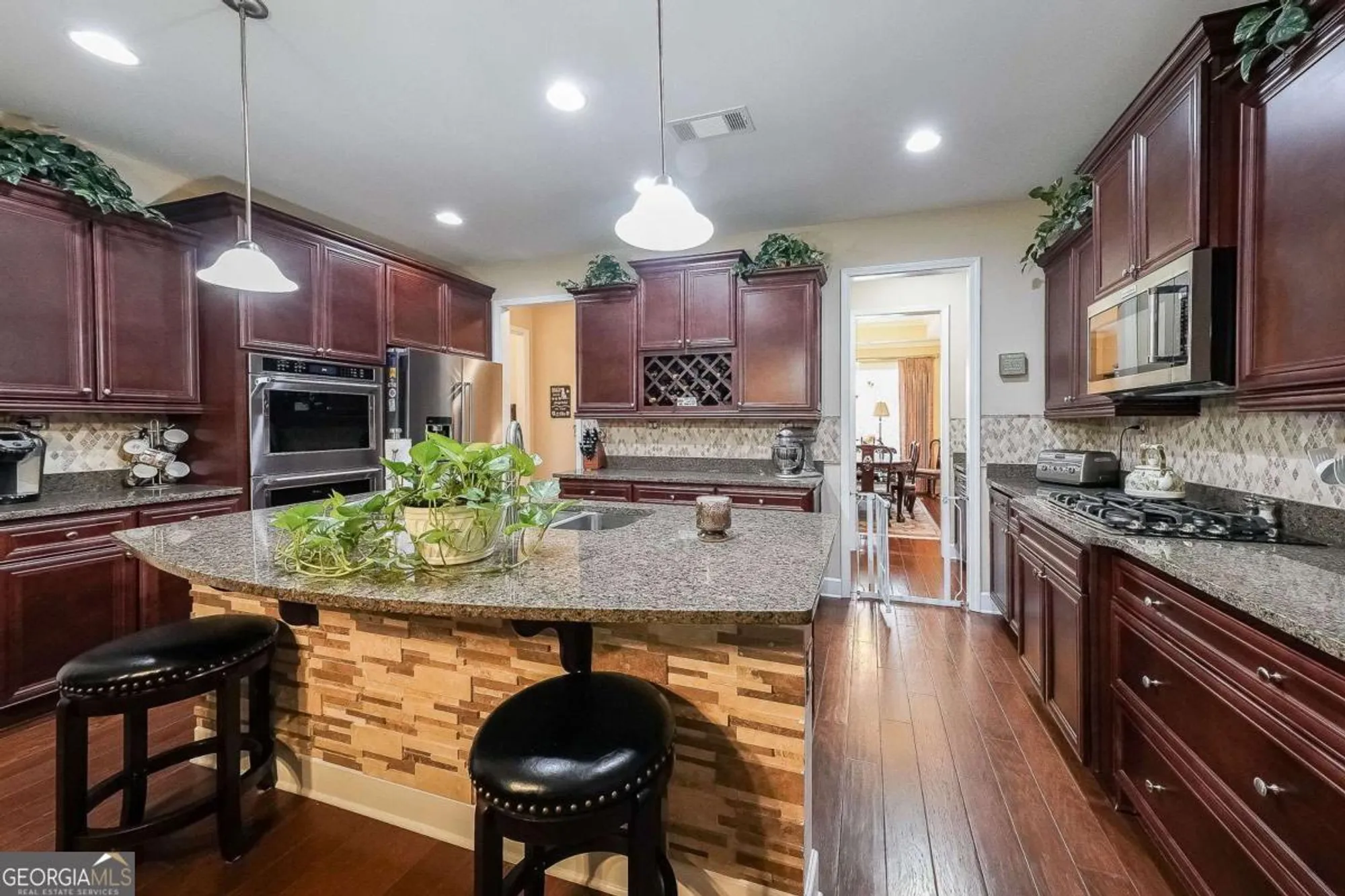 Property Slideshow image 4 of 30 | 3418 cresswind pkwy, Gainesville, GA, 30504