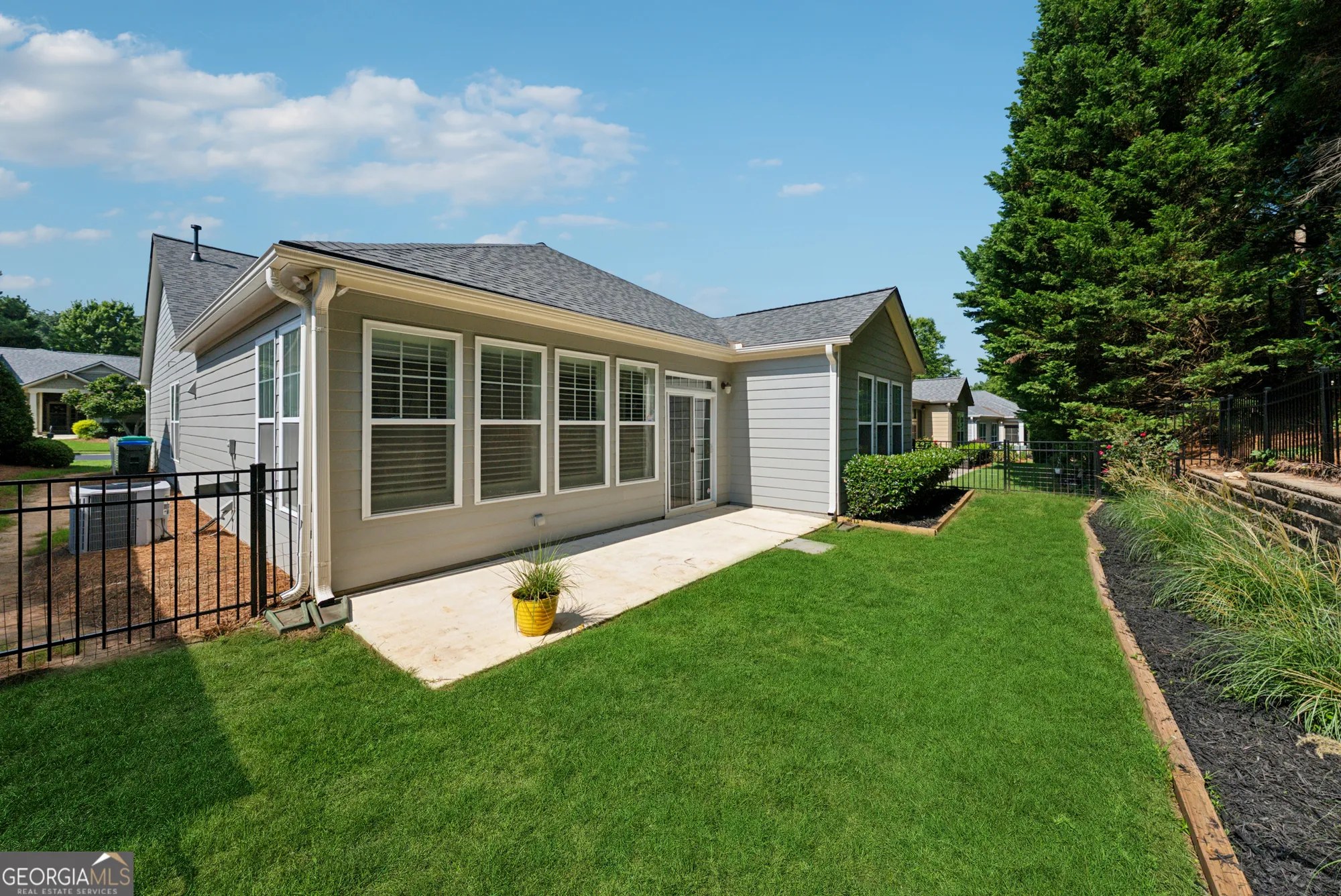 Property Slideshow image 21 of 37 | 507 bonneset ct, Canton, GA, 30114