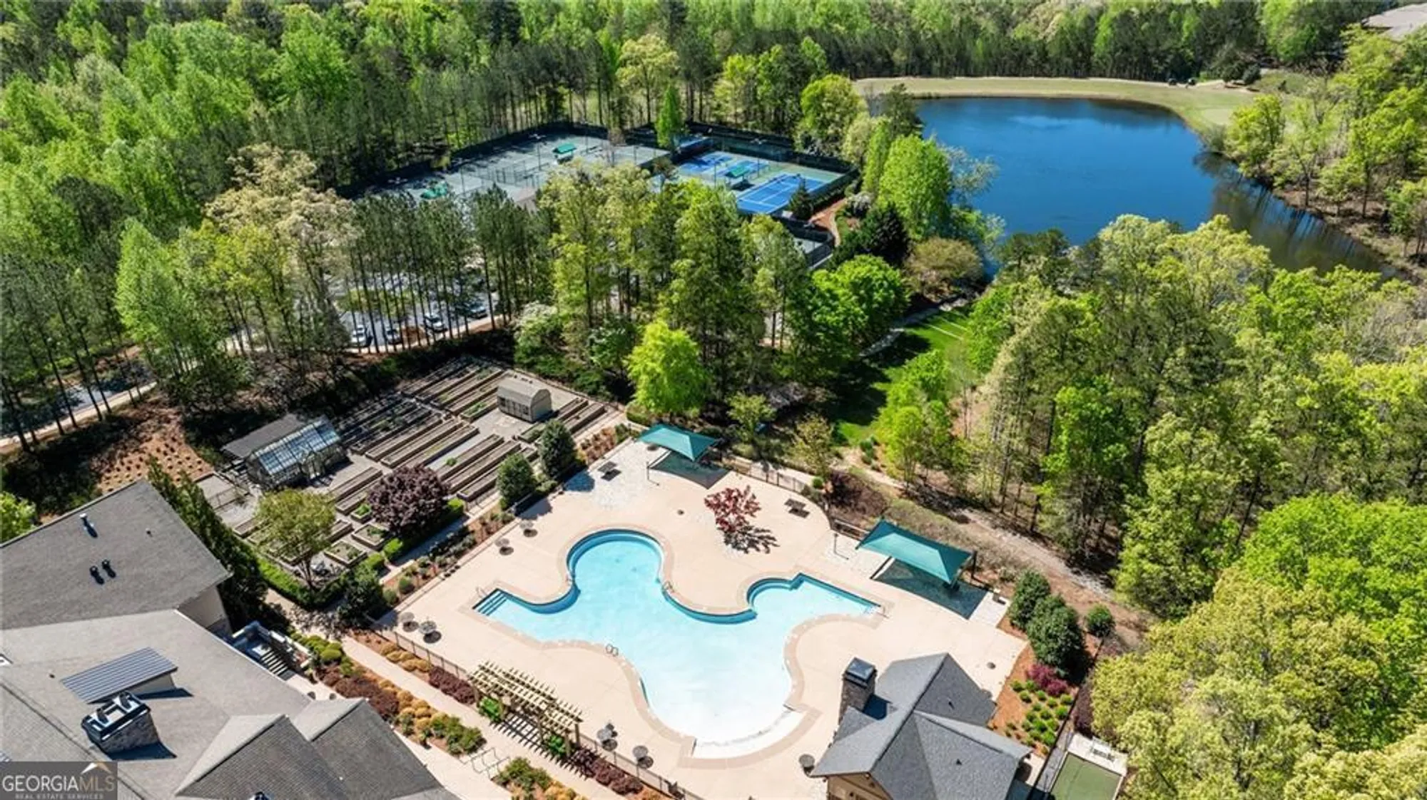 Property Slideshow image 30 of 37 | 507 bonneset ct, Canton, GA, 30114