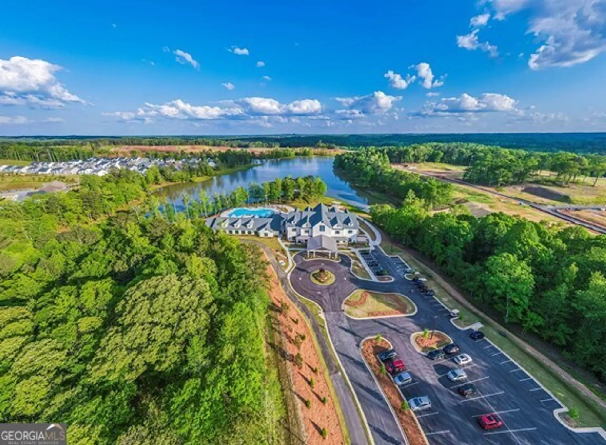 Property Slideshow image 54 of 59 | 168 chatuge dr, Hoschton, GA, 30548