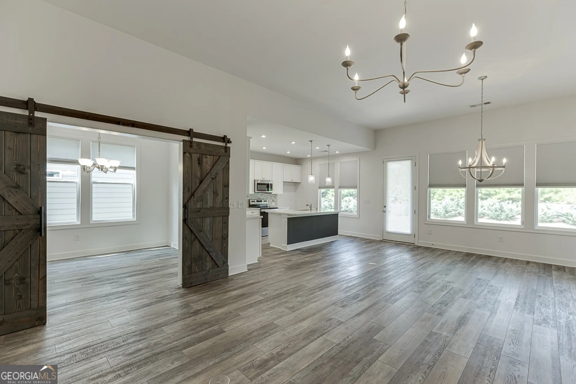 Property Slideshow image 9 of 59 | 168 chatuge dr, Hoschton, GA, 30548