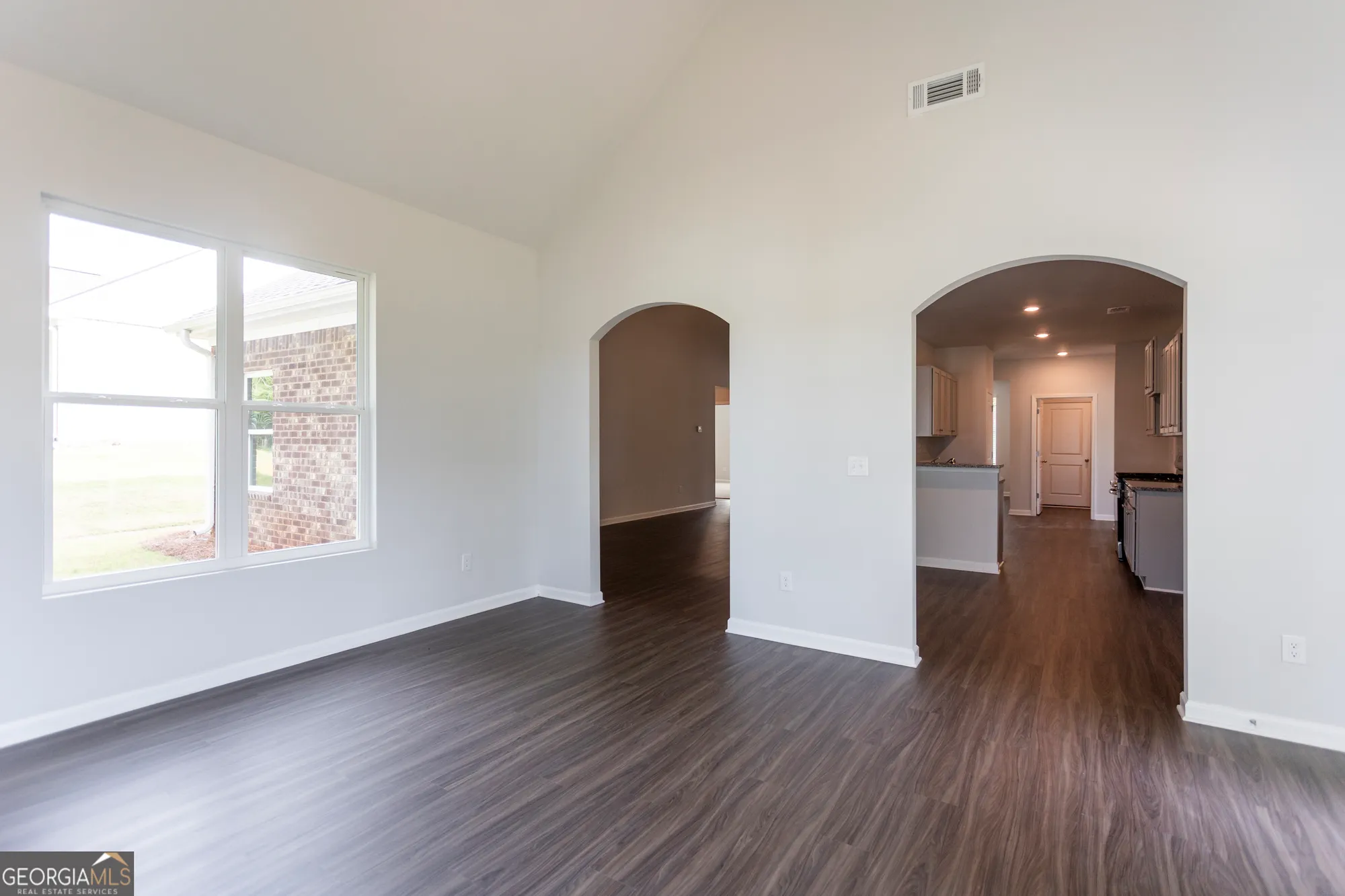 Property Slideshow image 15 of 38 | 210 park place trl, Social Circle, GA, 30025