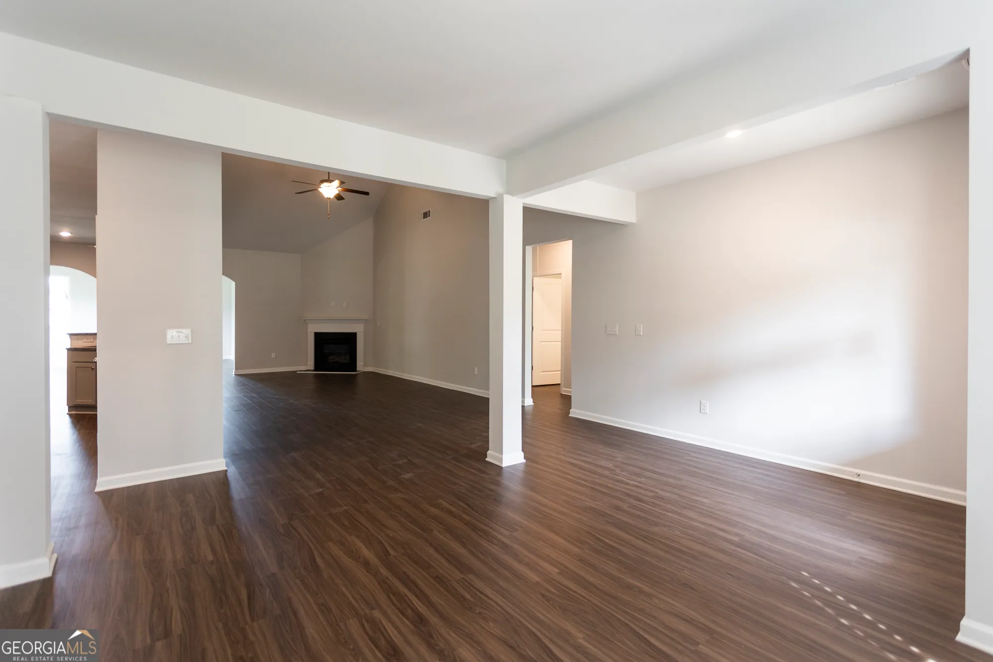 Property Slideshow image 8 of 38 | 210 park place trl, Social Circle, GA, 30025