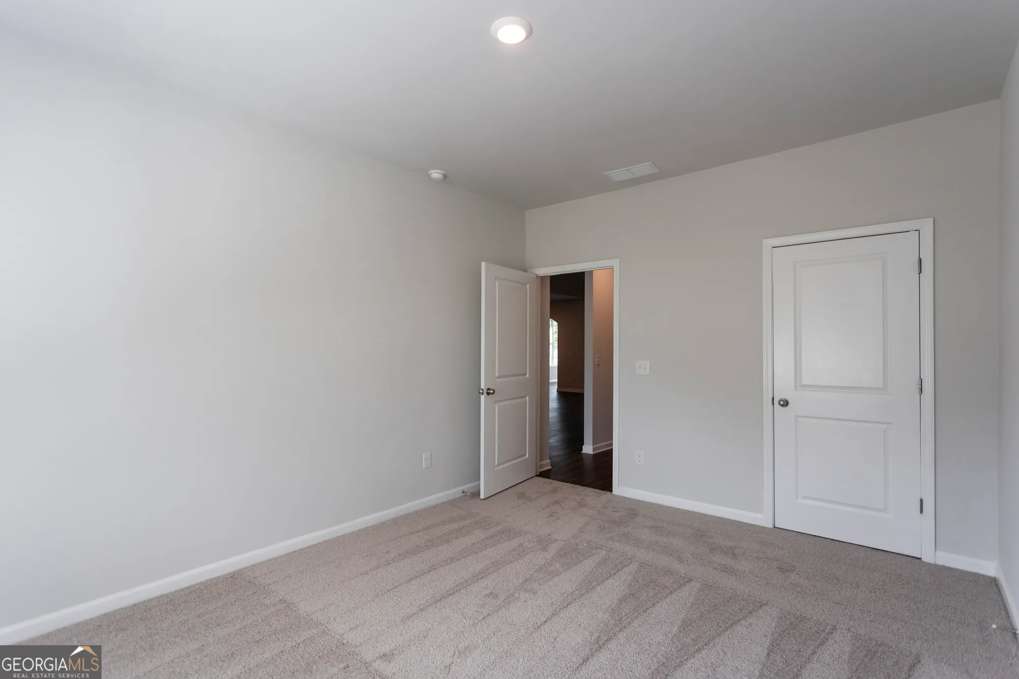 Property Slideshow image 27 of 38 | 210 park place trl, Social Circle, GA, 30025