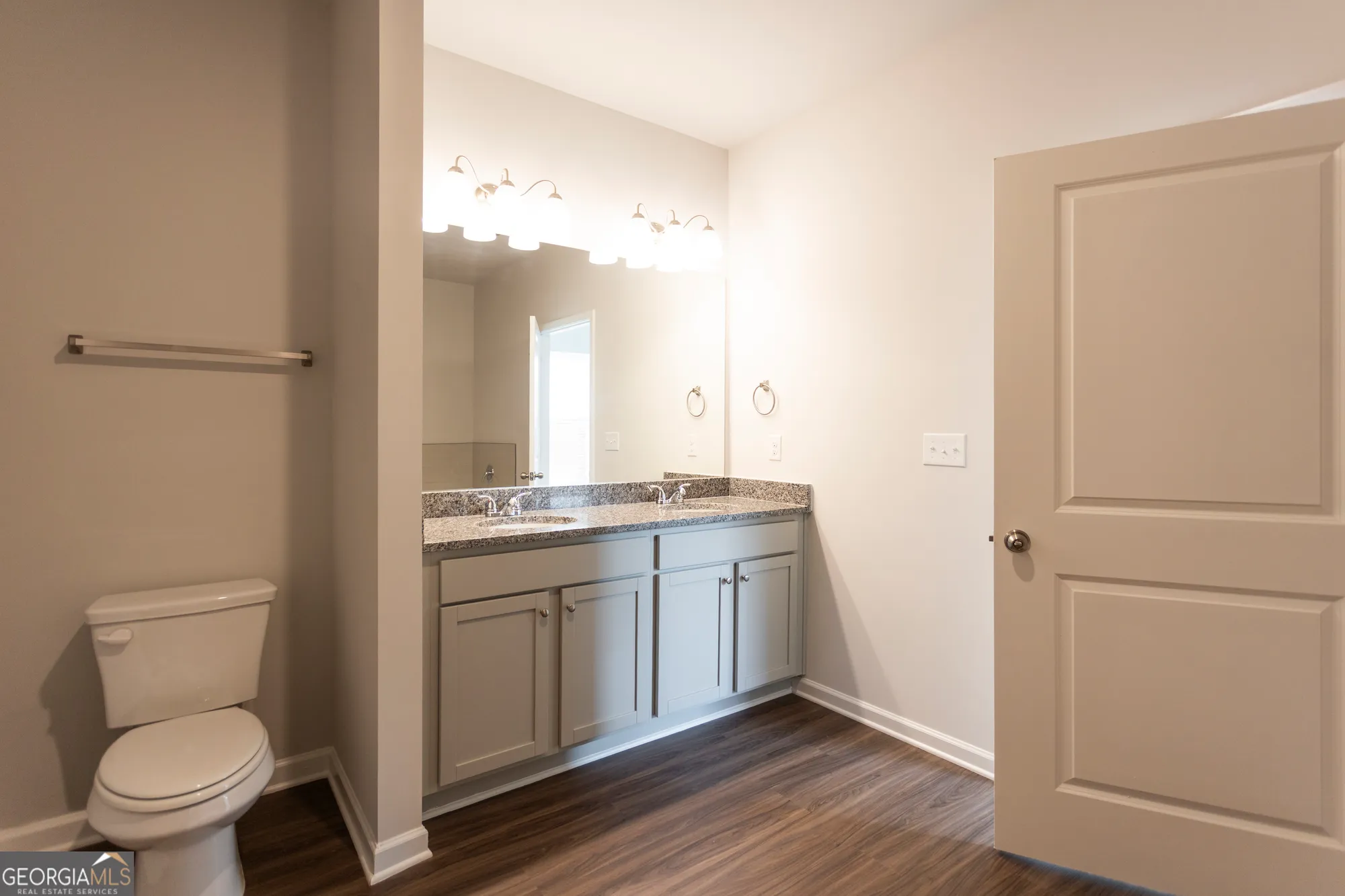 Property Slideshow image 23 of 38 | 210 park place trl, Social Circle, GA, 30025