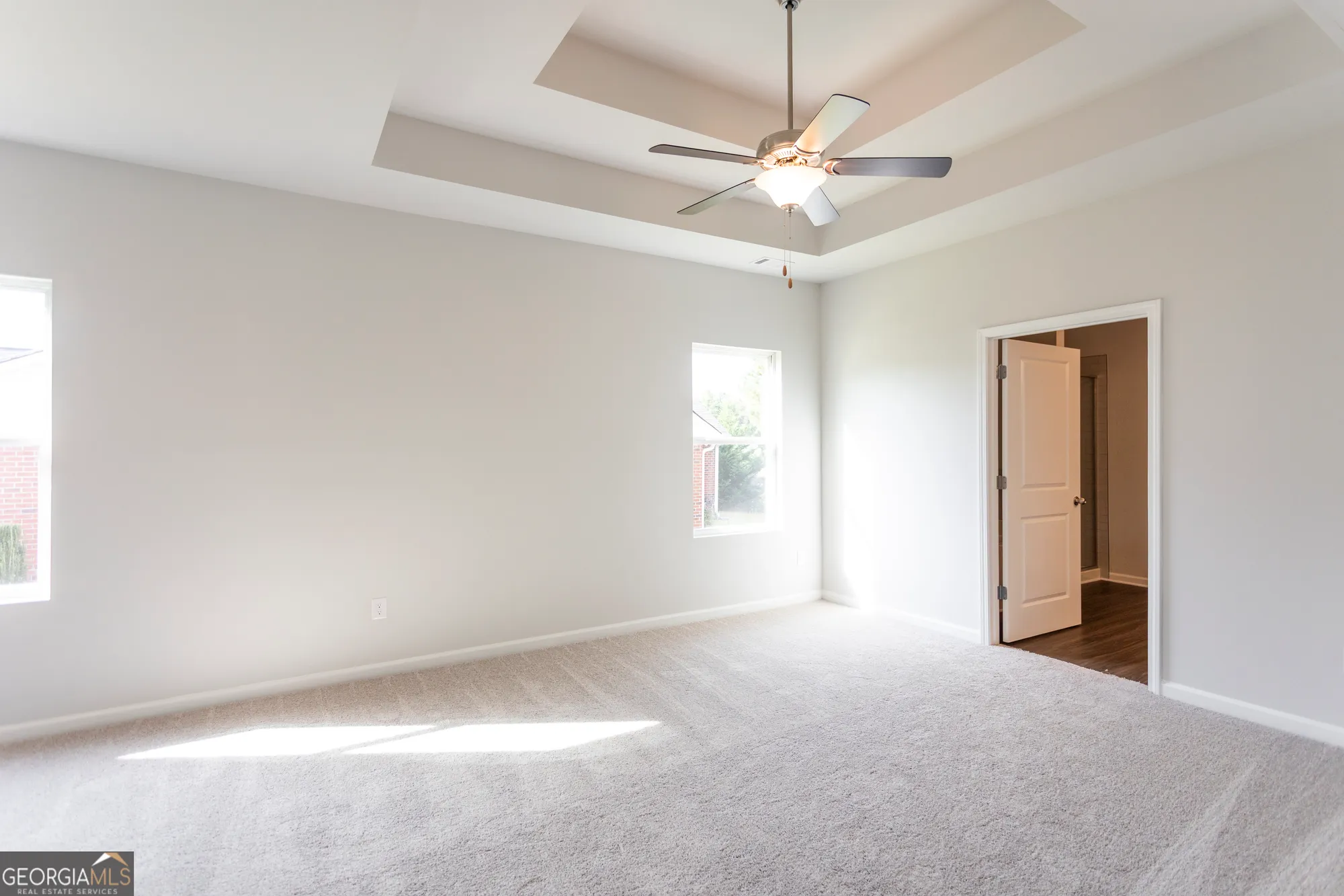 Property Slideshow image 16 of 38 | 210 park place trl, Social Circle, GA, 30025