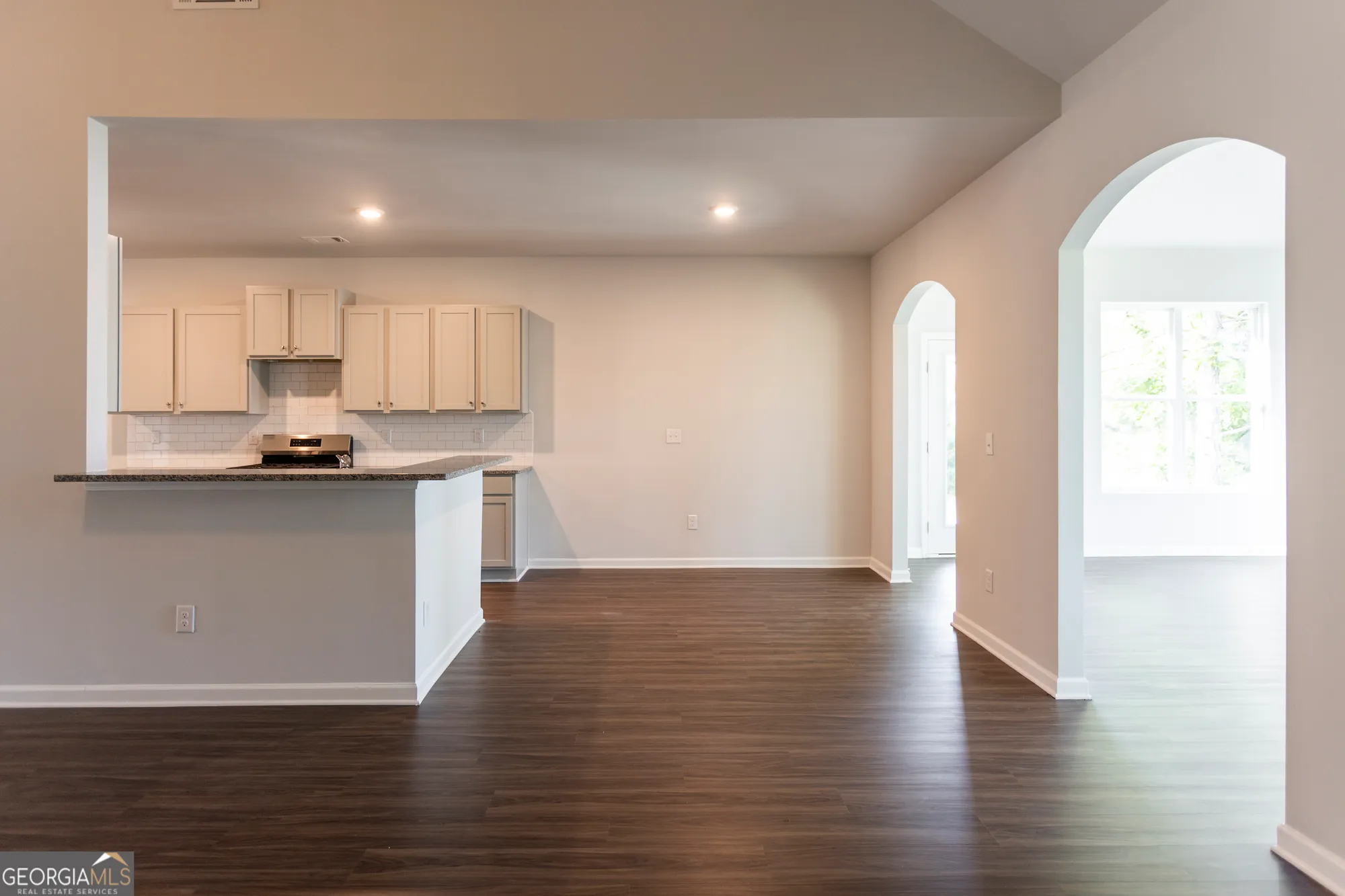 Property Slideshow image 9 of 38 | 210 park place trl, Social Circle, GA, 30025