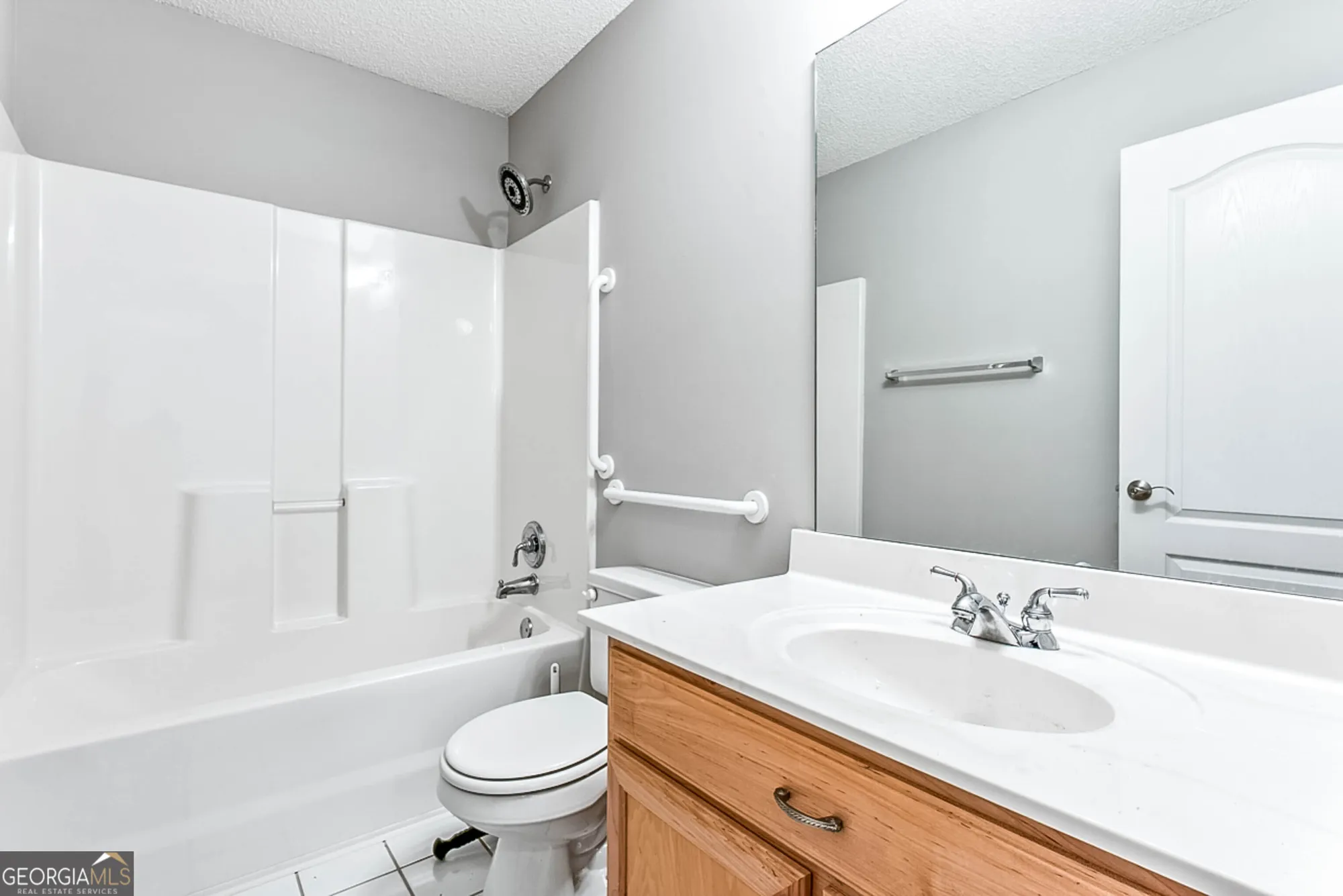 Property Slideshow image 8 of 27 | 1313 jubilee ln, Mcdonough, GA, 30253