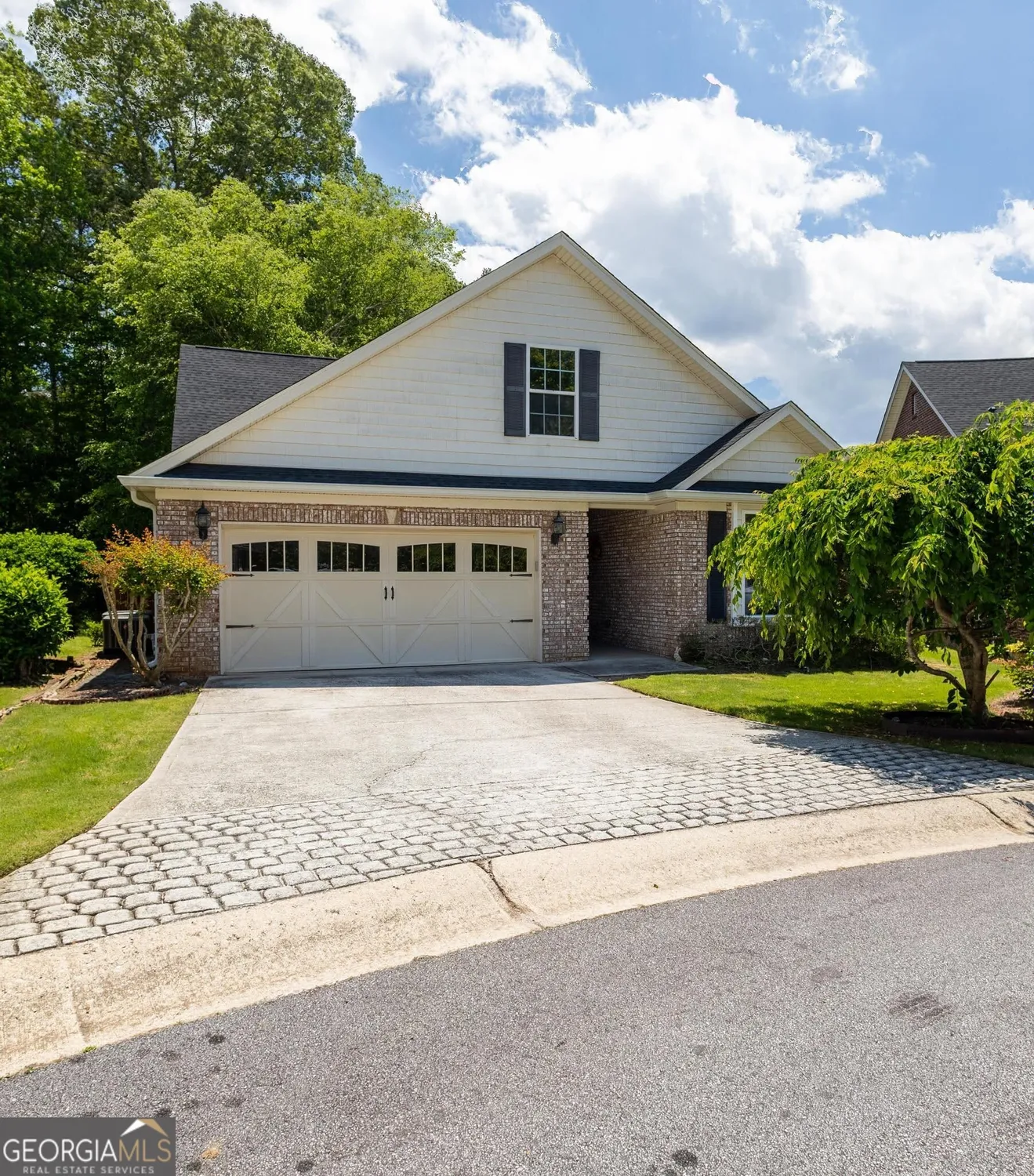 Property Slideshow image 3 of 35 | 10110 malcolm ct, Covington, GA, 30014