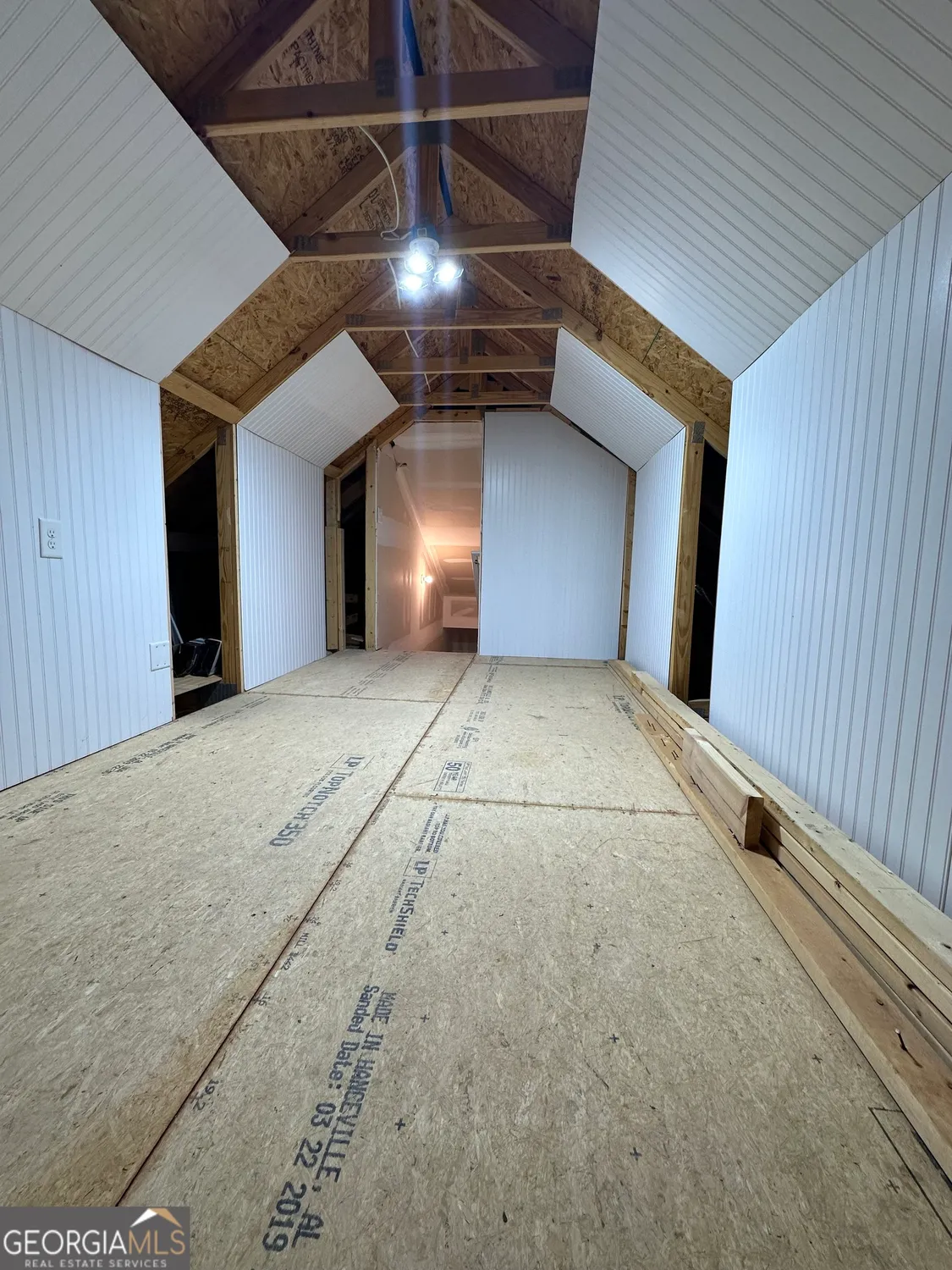 Property Slideshow image 44 of 56 | 5760 maple bluff way, Braselton, GA, 30517