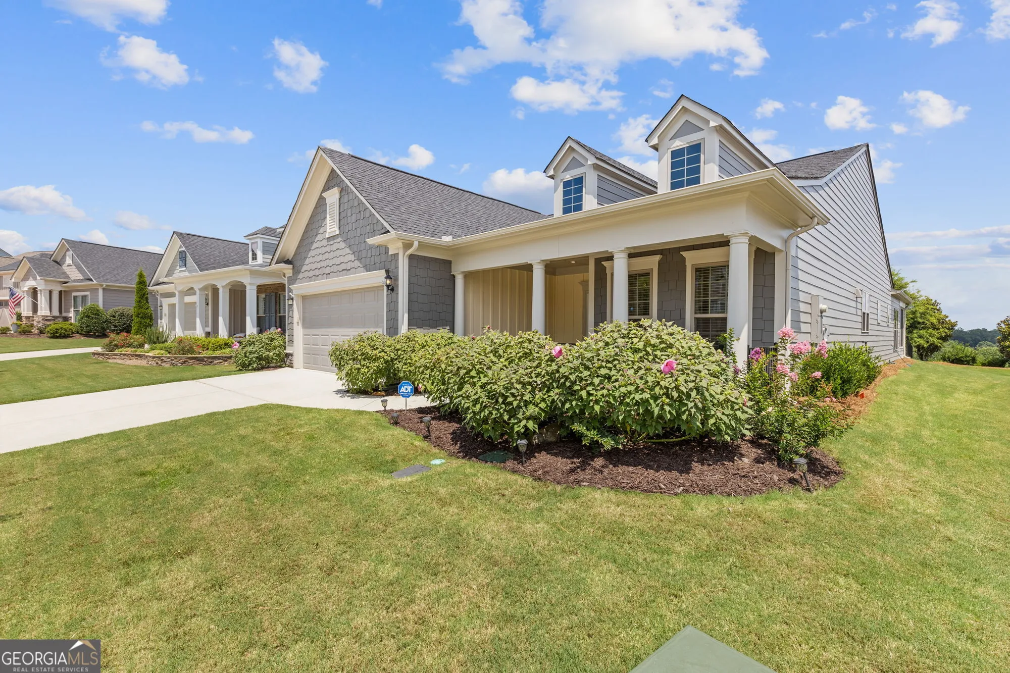 Property Slideshow image 2 of 56 | 5760 maple bluff way, Braselton, GA, 30517