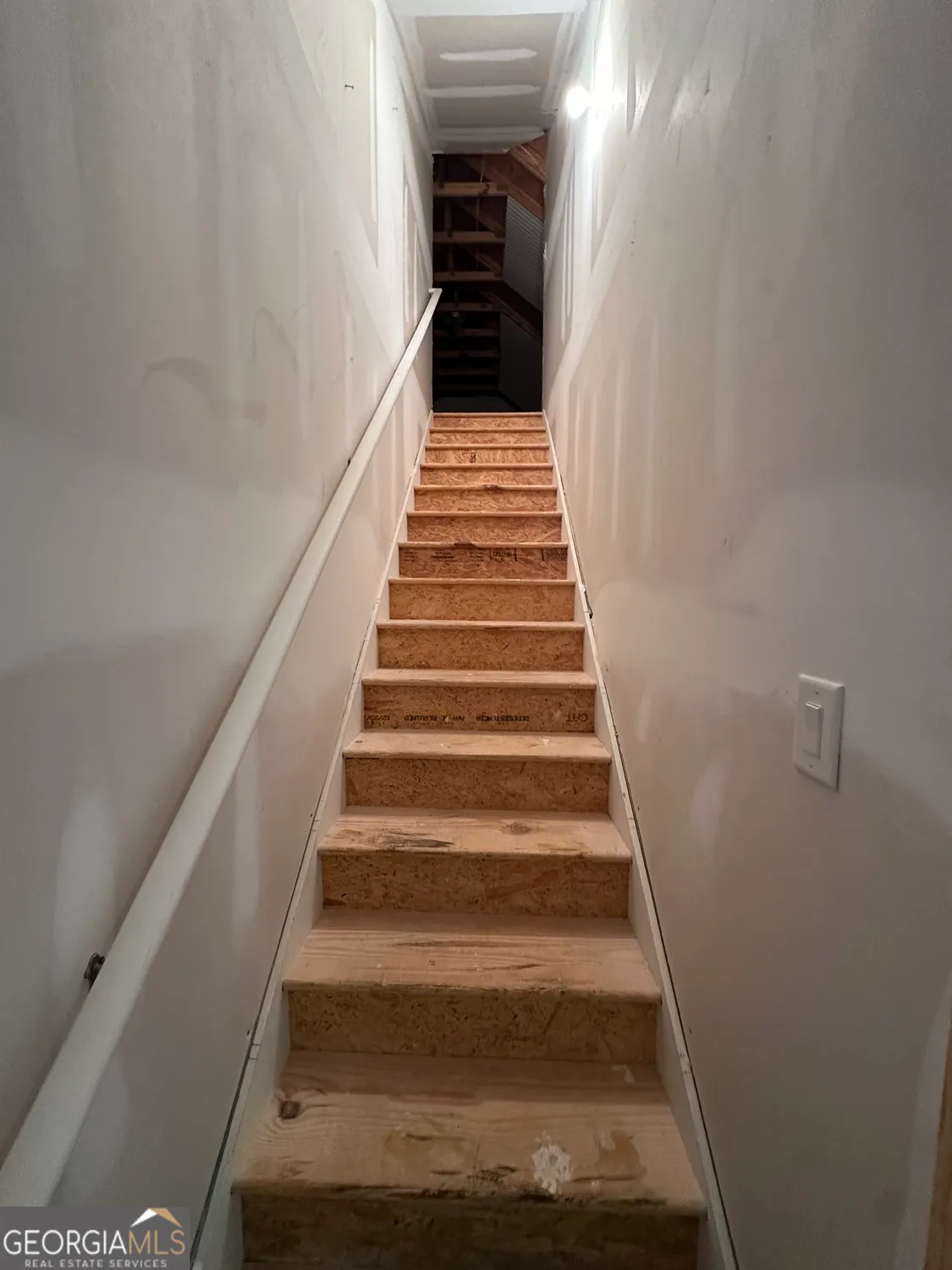 Property Slideshow image 43 of 56 | 5760 maple bluff way, Braselton, GA, 30517