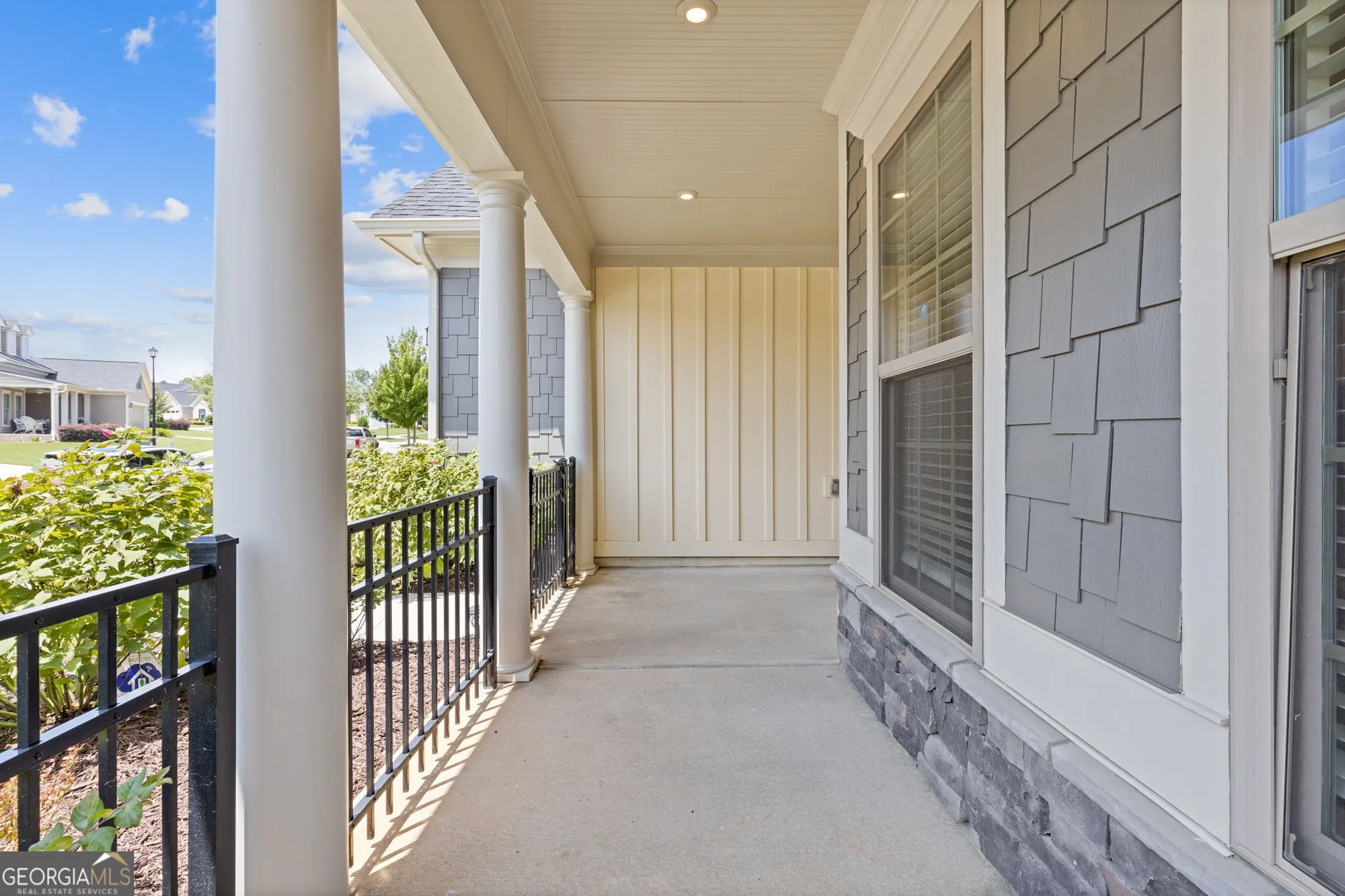 Property Slideshow image 7 of 56 | 5760 maple bluff way, Braselton, GA, 30517