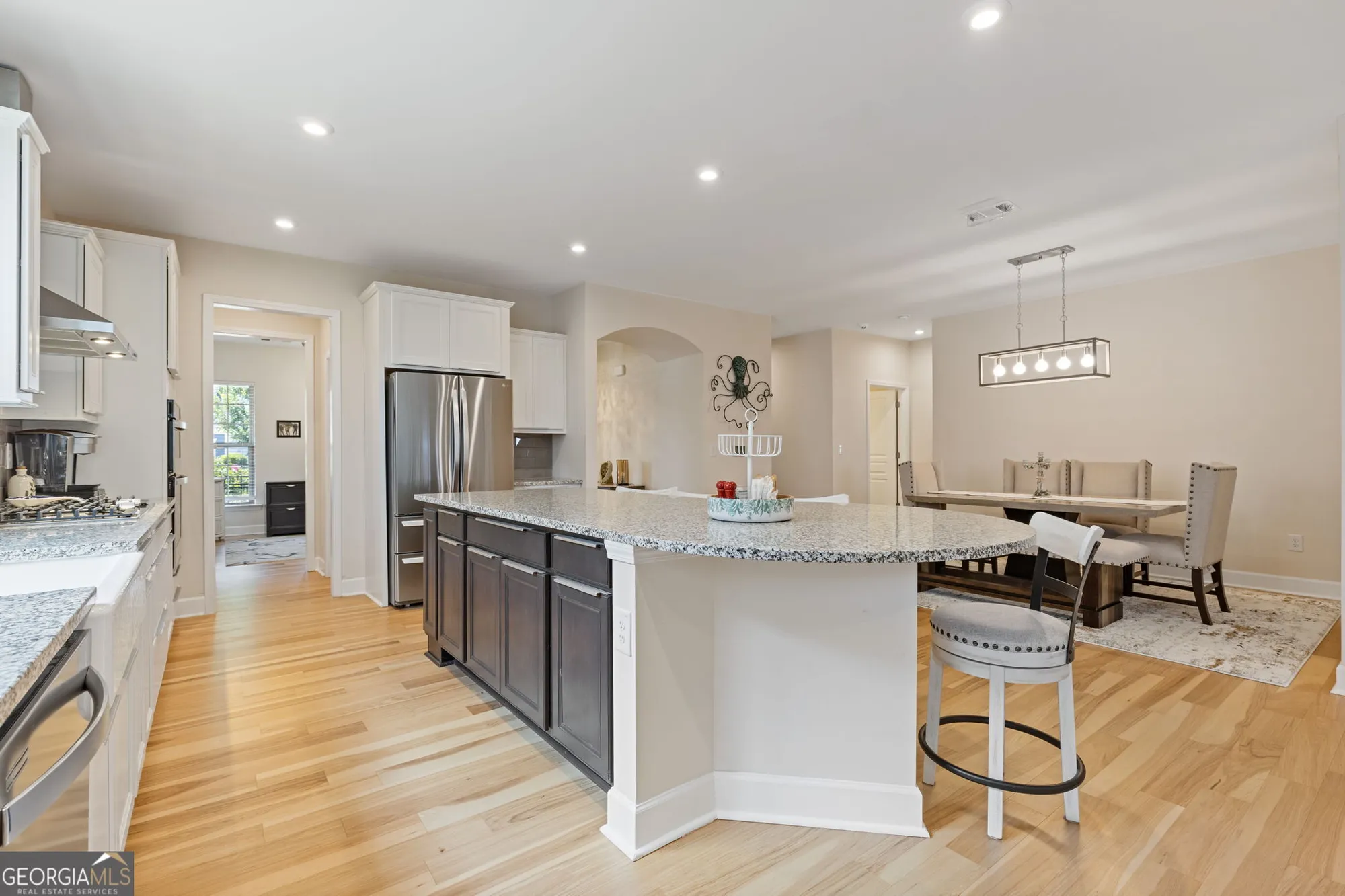 Property Slideshow image 20 of 56 | 5760 maple bluff way, Braselton, GA, 30517