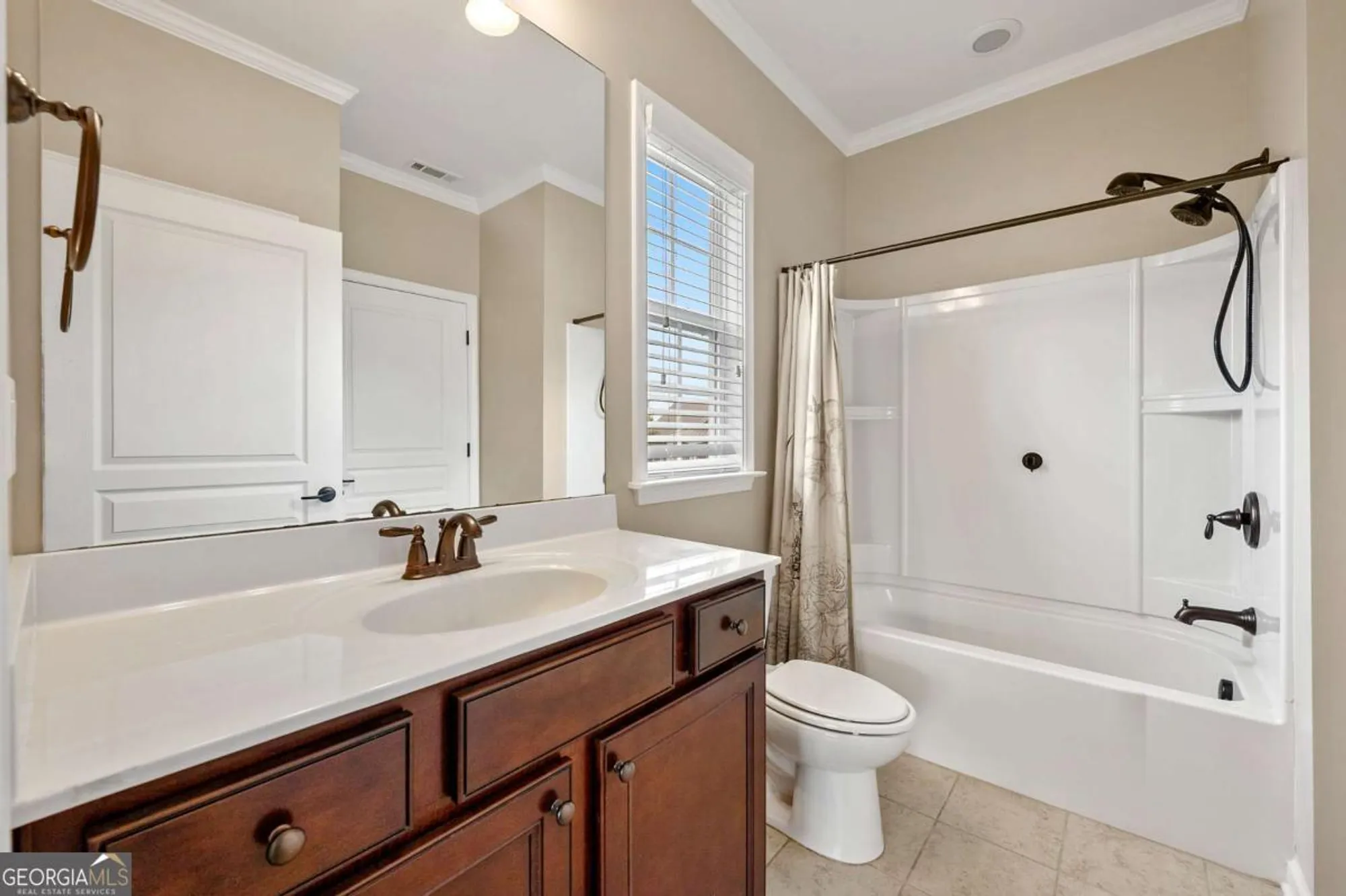 Property Slideshow image 25 of 32 | 1106 satilla ct, Griffin, GA, 30223