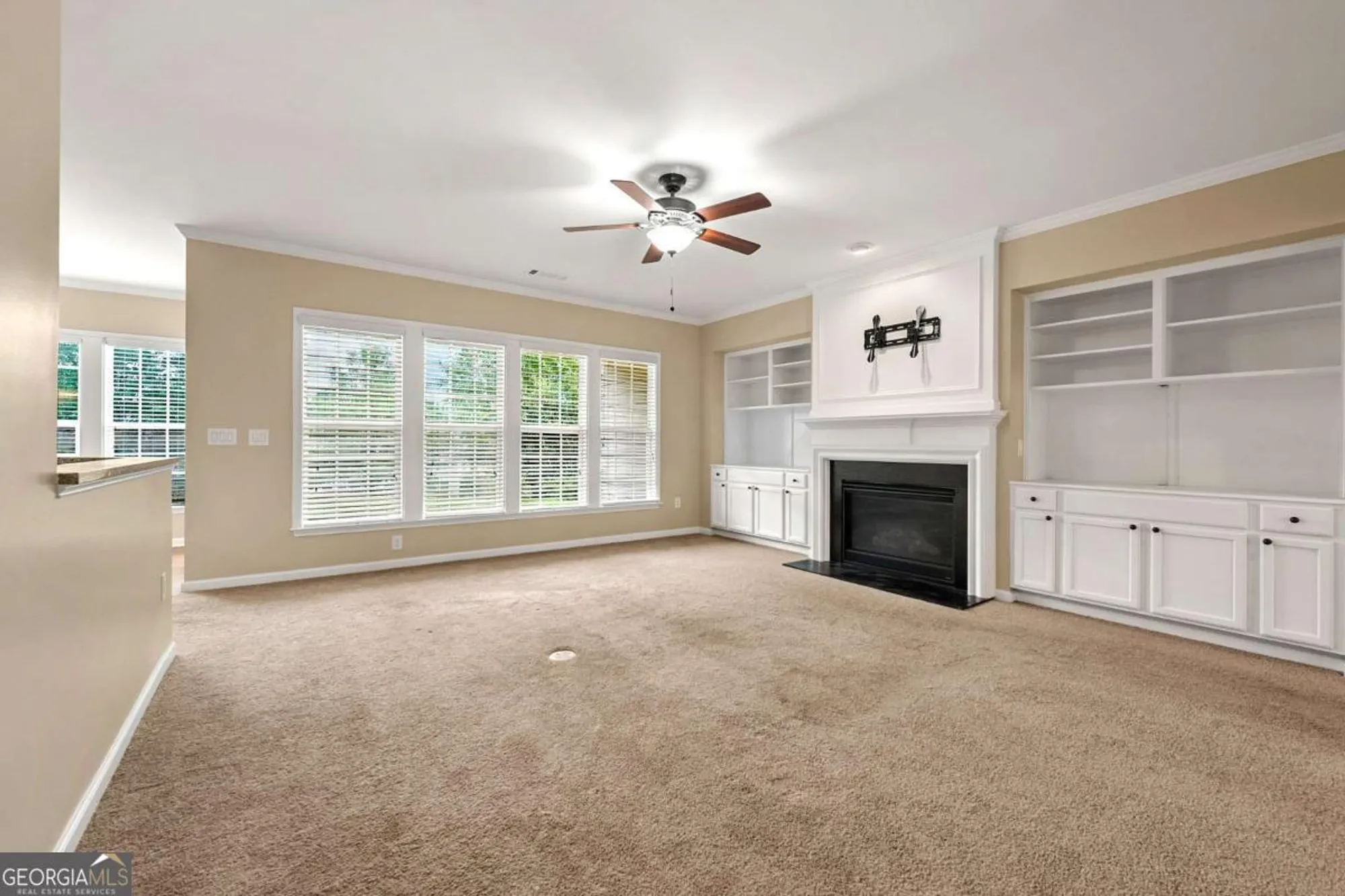 Property Slideshow image 7 of 32 | 1106 satilla ct, Griffin, GA, 30223