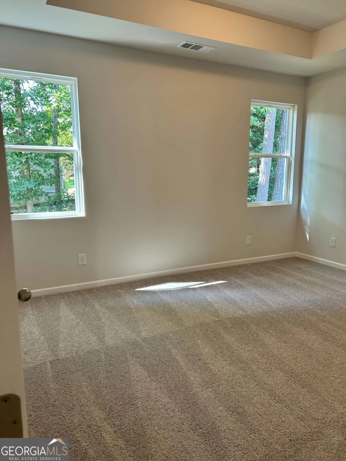 Property Slideshow image 10 of 13 | 217 hydrangea ct # 30, Dallas, GA, 30132