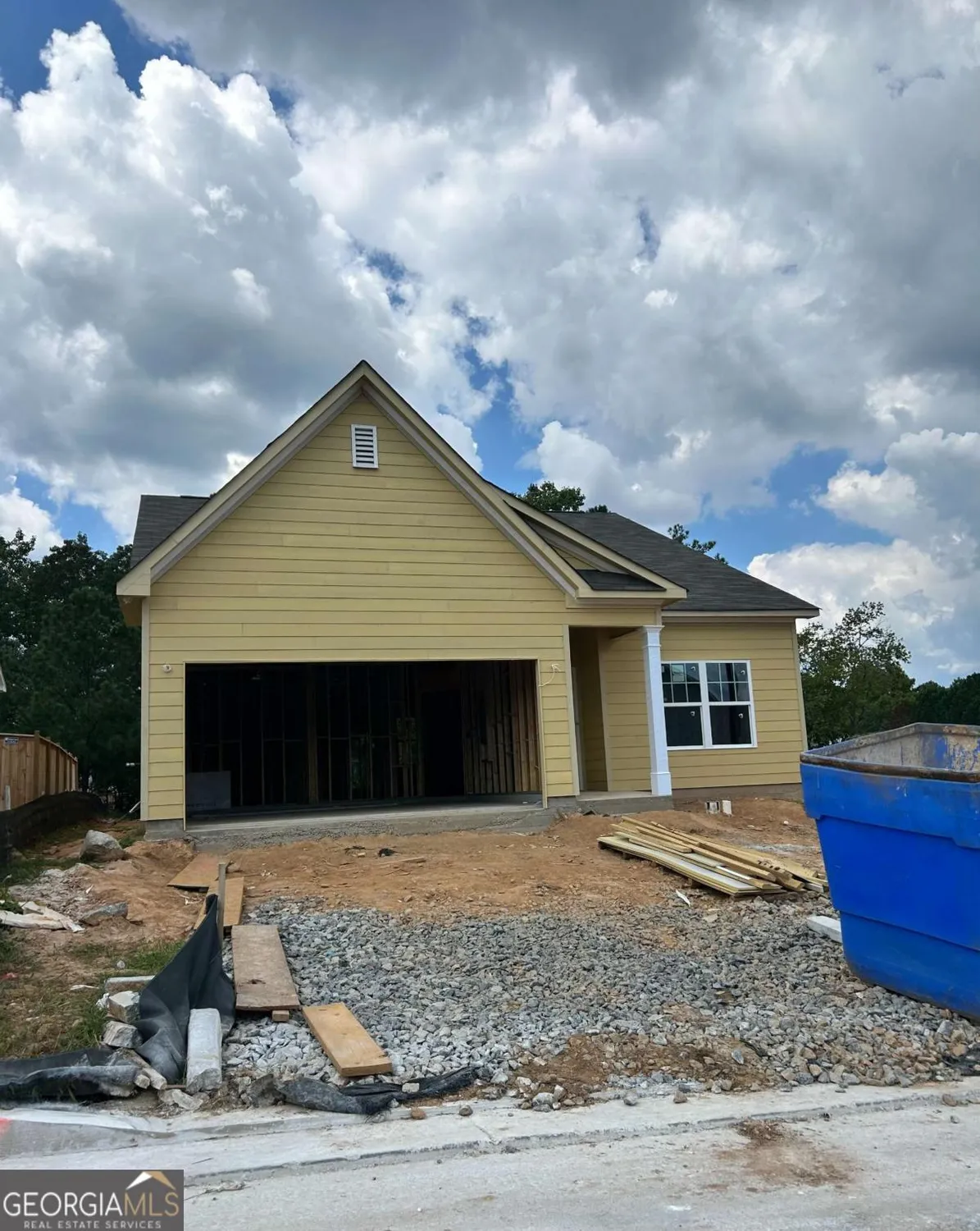 Property Slideshow image 1 of 13 | 217 hydrangea ct # 30, Dallas, GA, 30132