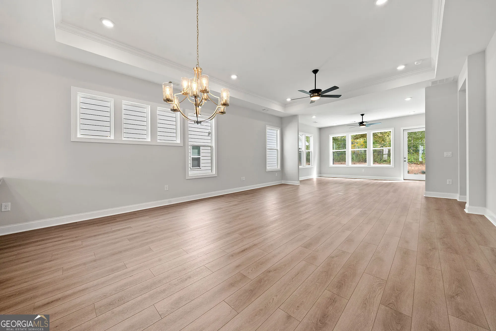 Property Slideshow image 18 of 32 | 158 catalina ct, Newnan, GA, 30263