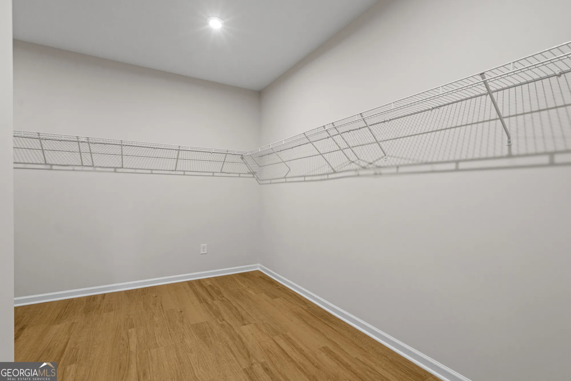 Property Slideshow image 26 of 34 | 1692 juniper berry way, Loganville, GA, 30052