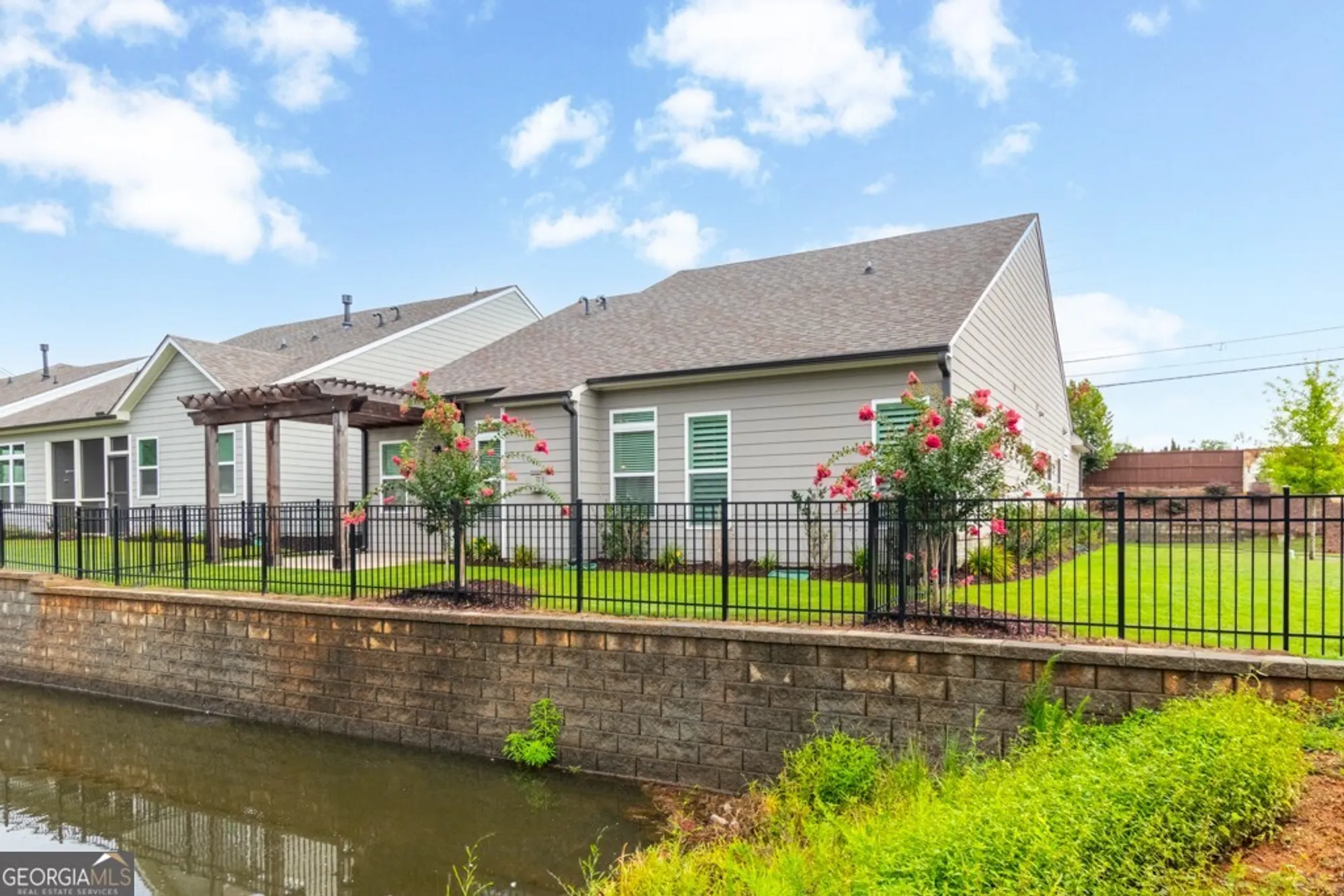 Property Slideshow image 49 of 52 | 601 cork st, Woodstock, GA, 30188